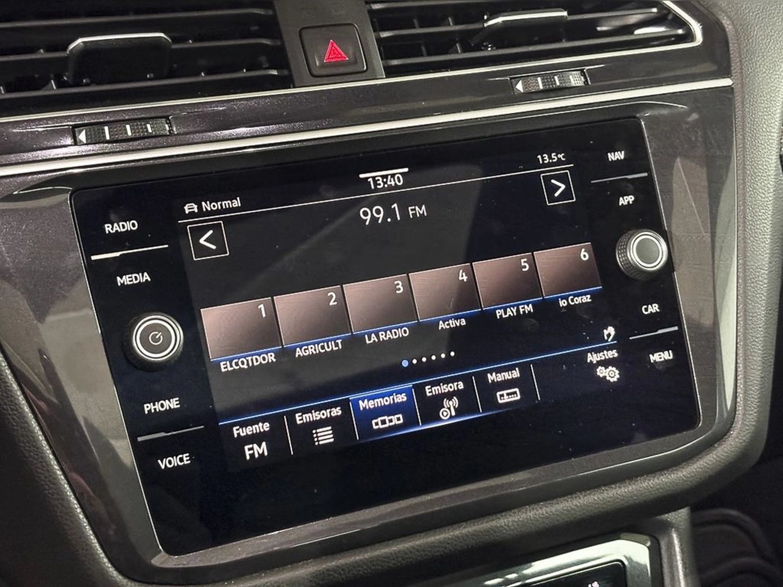 VOLKSWAGEN TIGUAN 2.0 TSI R-LINE 4MOTION 4X4 AT 5P 2025 - Imagen 14 de 16