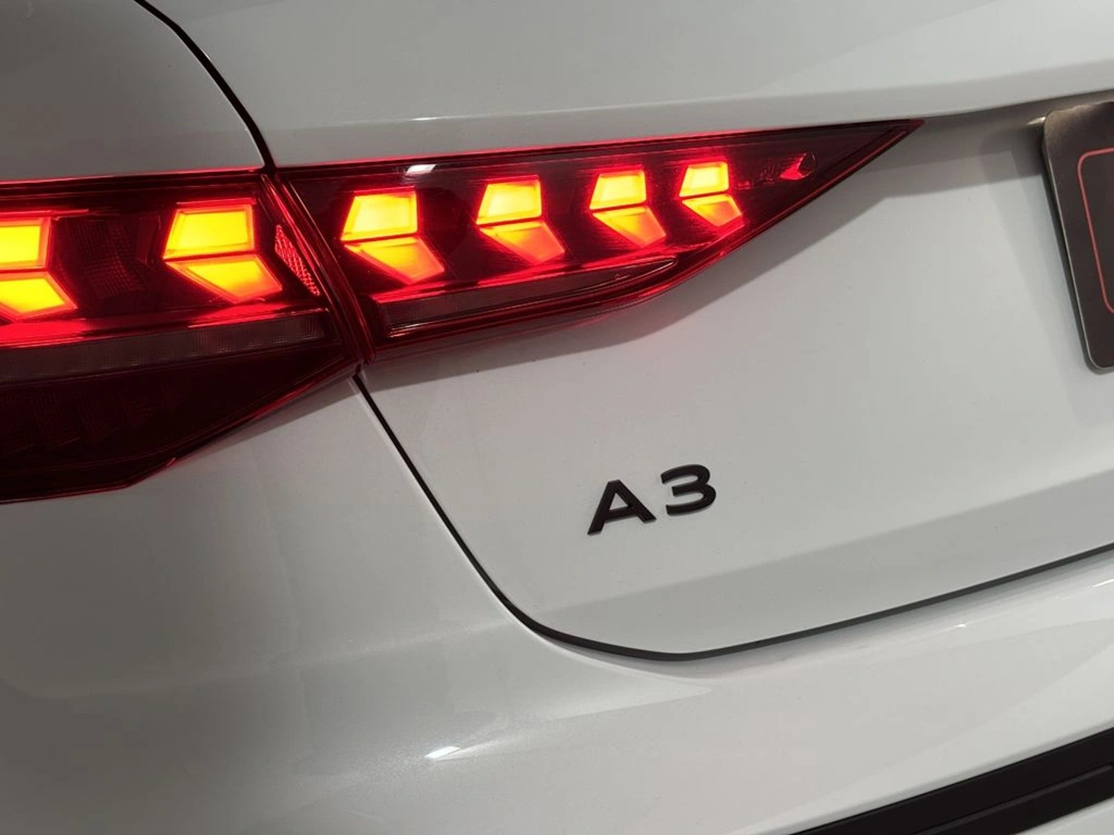 Audi A3 1.4 TFSI 35 SPORTBACK 4X2 AT 5P 2025 - Imagen 7 de 19