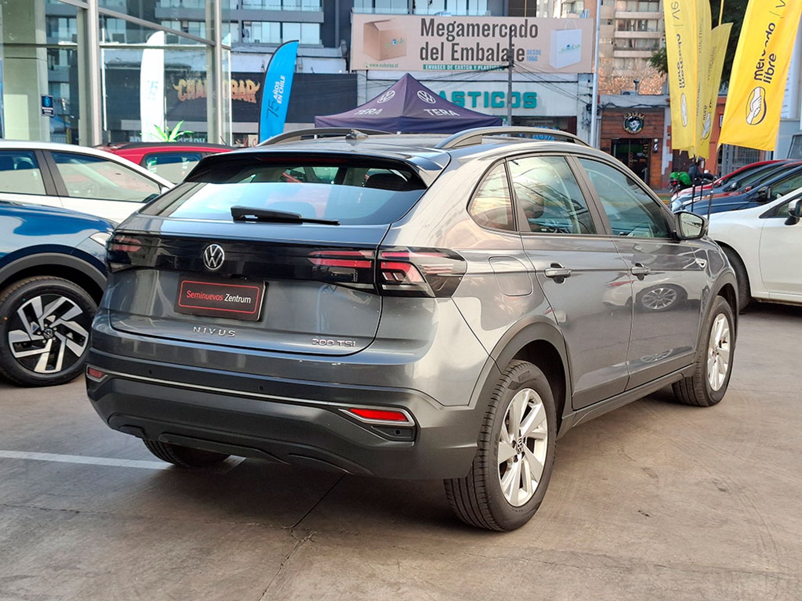VOLKSWAGEN NIVUS 1.0 TSI COMFORTLINE 2023 - Imagen 6 de 20