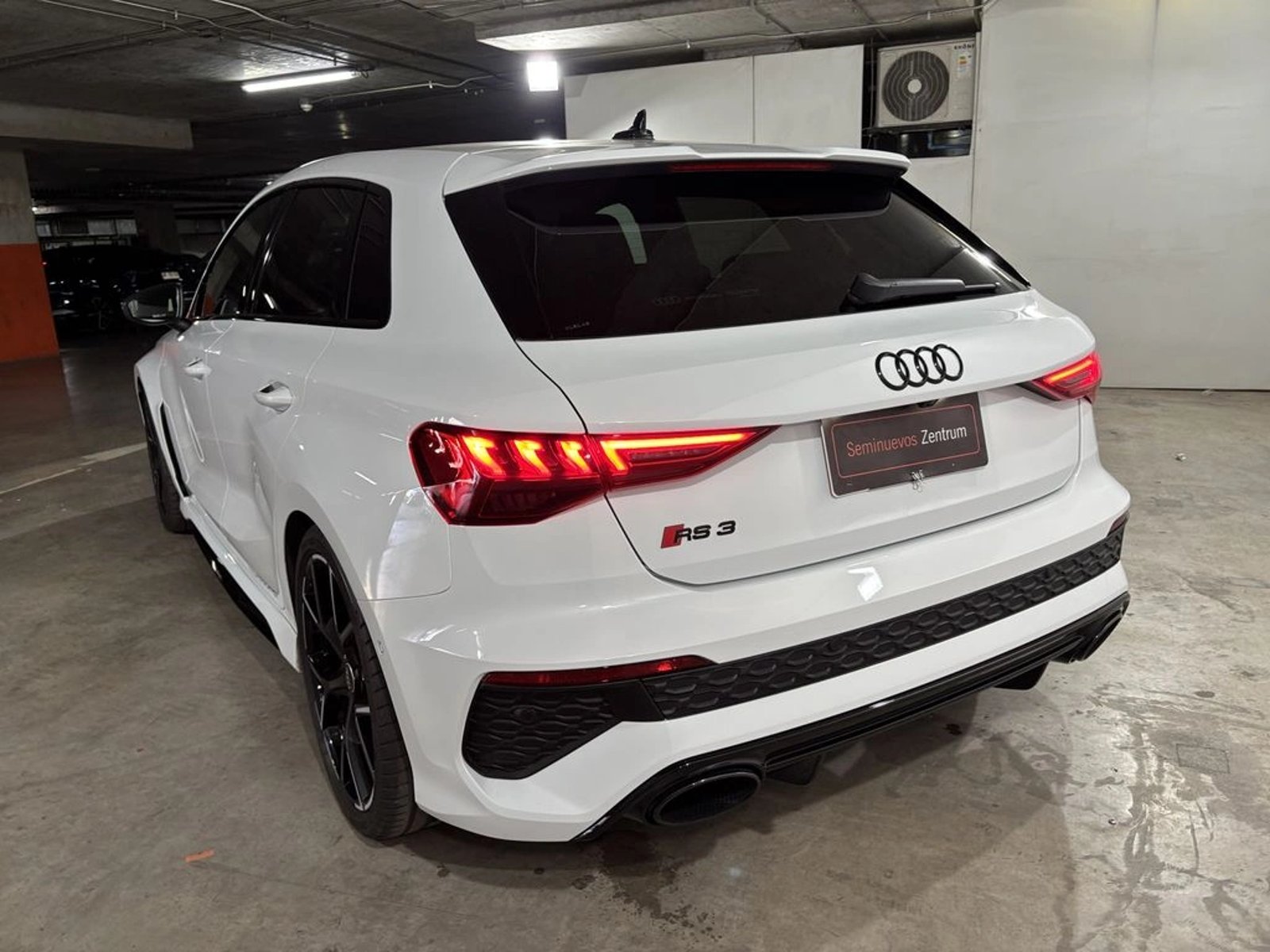 AUDI RS3 2.5 TFSI SPORTBACK 4X4 S-TRONIC AT 5P 2023 - Imagen 6 de 17