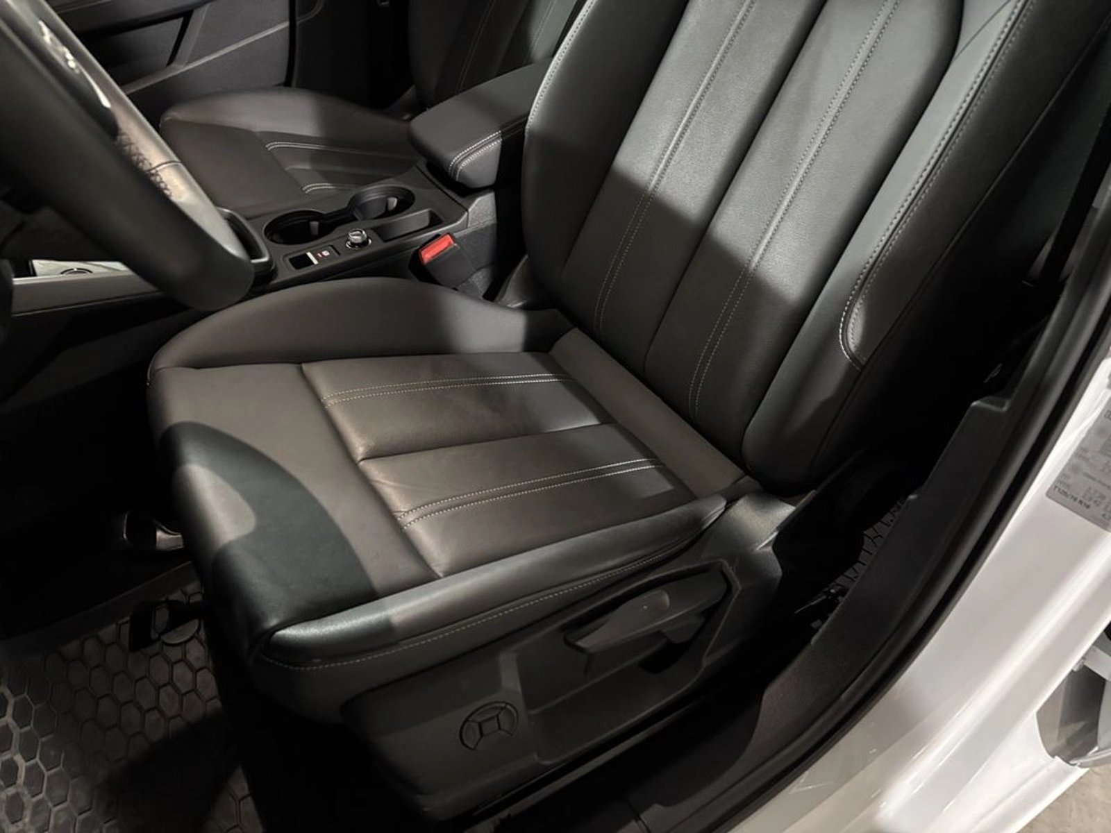 Audi A3 1.4 TFSI 35 SPORTBACK 4X2 AT 5P 2025 - Imagen 12 de 19