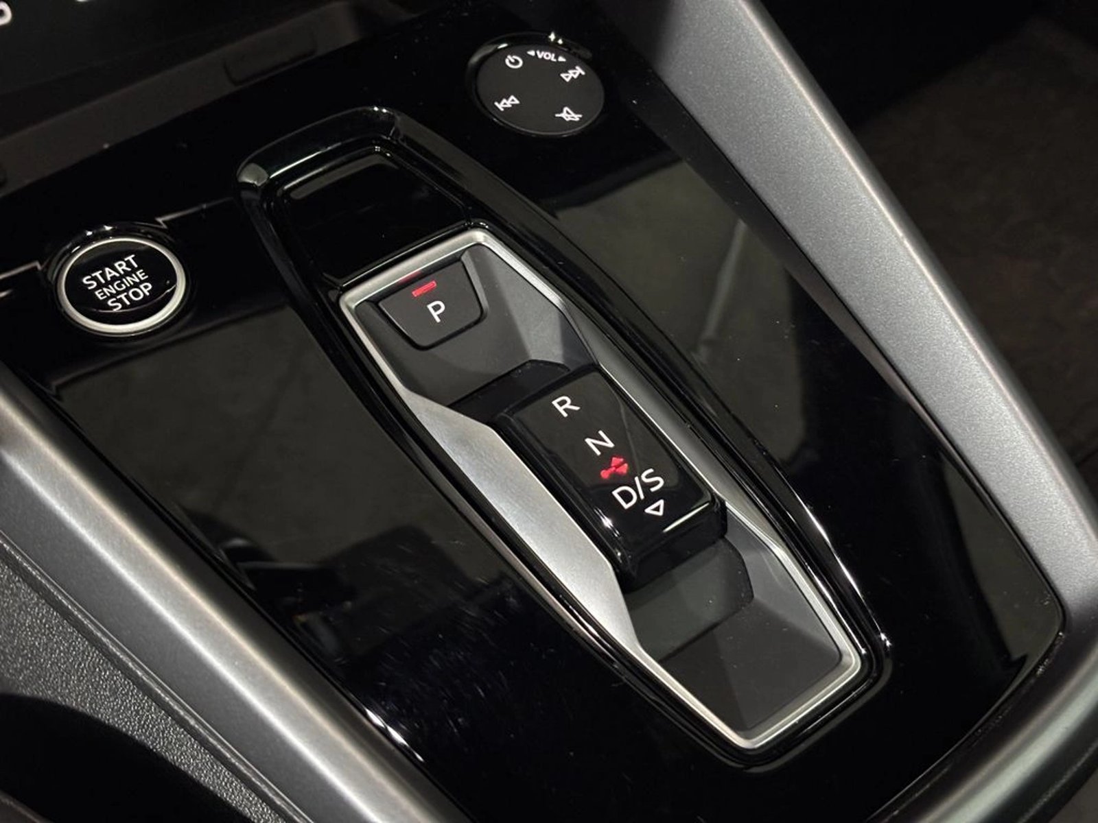 Audi A3 1.4 TFSI 35 SPORTBACK 4X2 AT 5P 2025 - Imagen 13 de 19