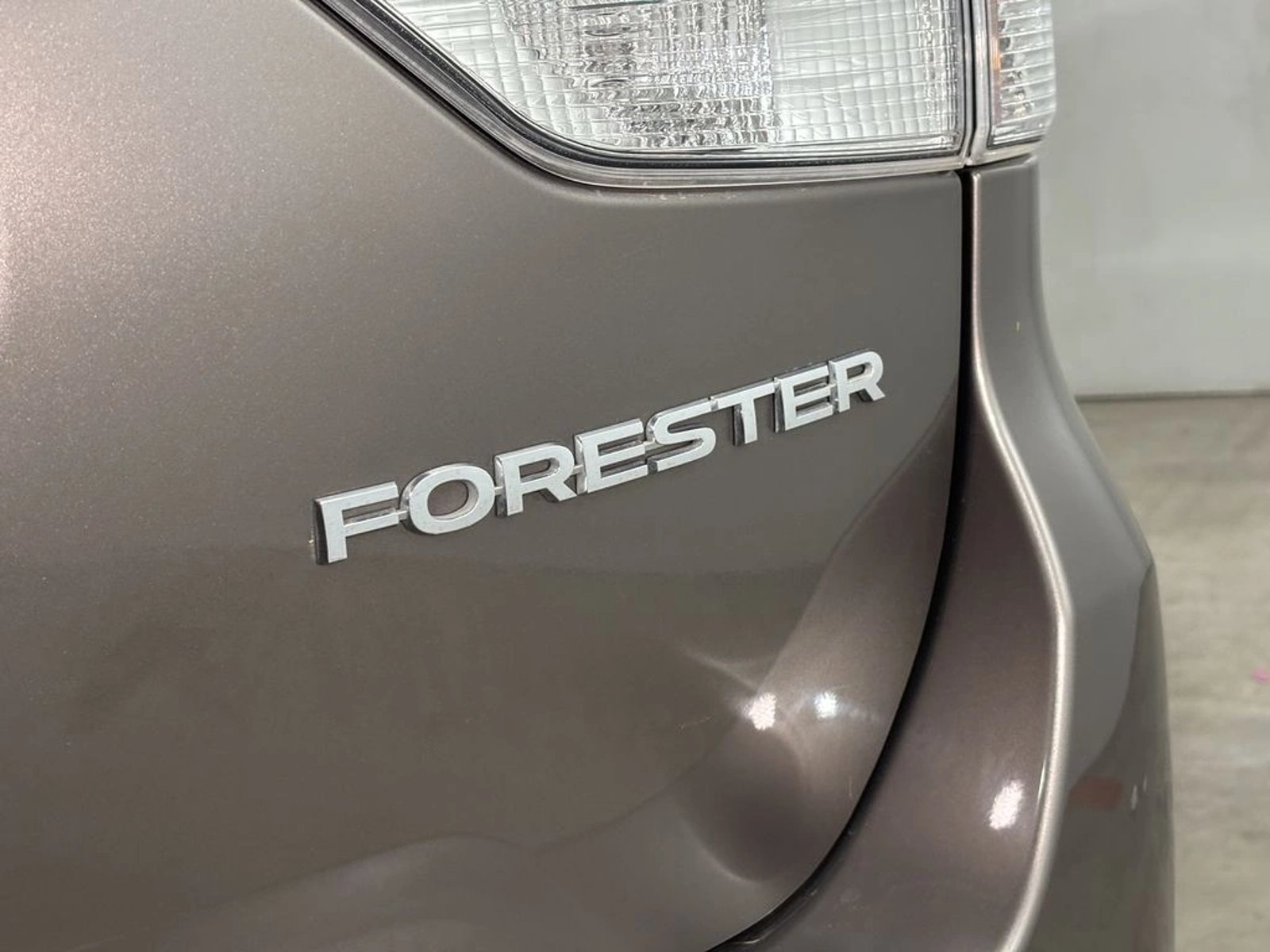 SUBARU FORESTER 2.0I X AWD AT 5P 2025 - Imagen 7 de 20