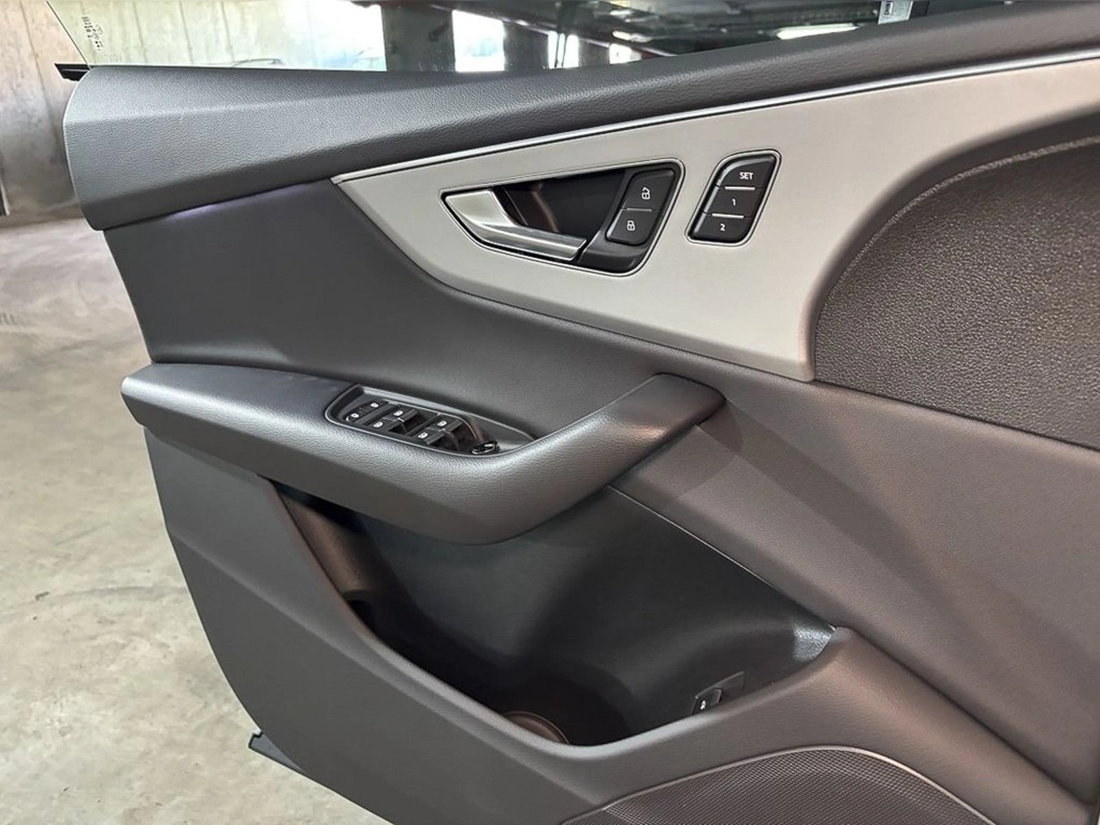 AUDI Q8 AUT 2025 - Imagen 15 de 16
