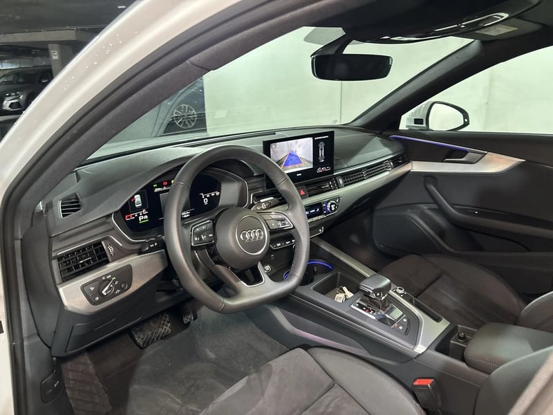 Audi A4 40 TFSI Sport 2025 - Imagen 12 de 20