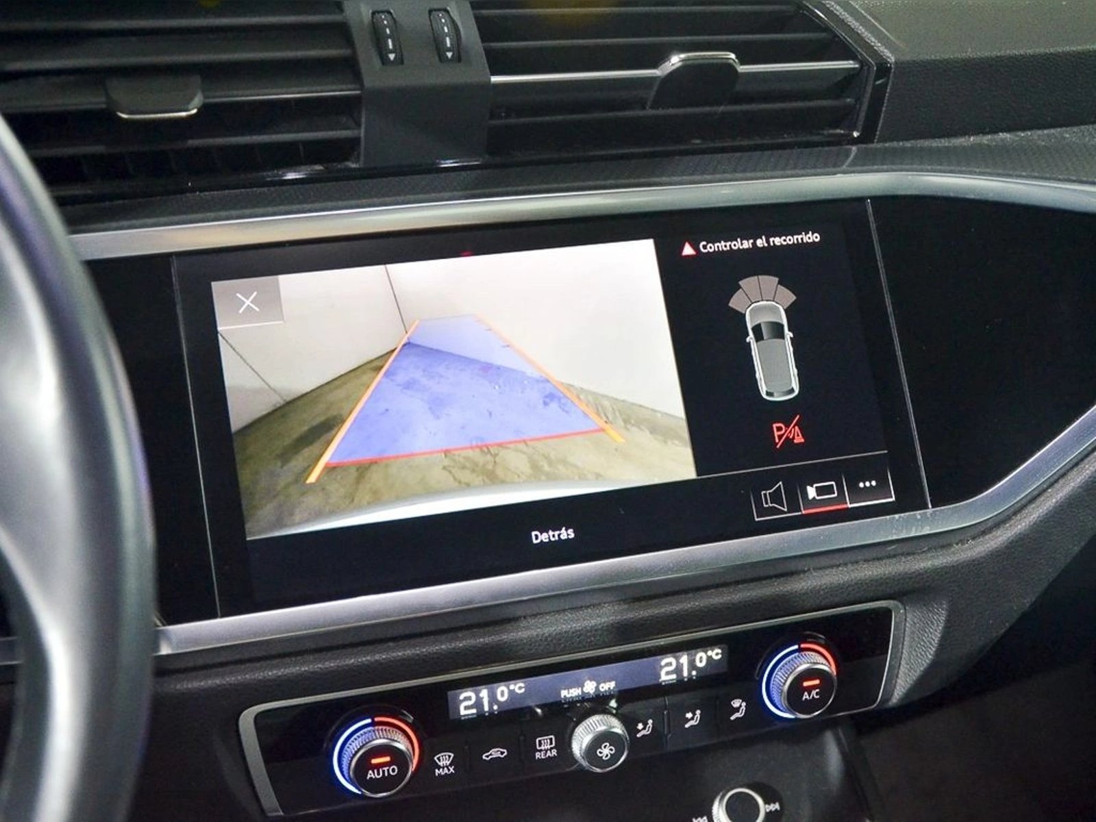 AUDI Q3 35 TFSI 1.4 AUT 2022 - Imagen 11 de 13