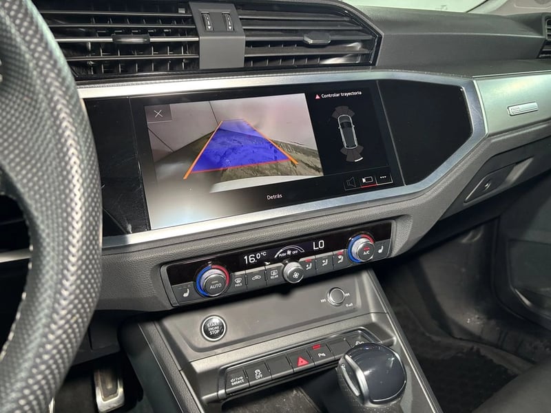 Audi Q3 35 TFSI 1.4 AUT S-Line 2024 - Imagen 16 de 20
