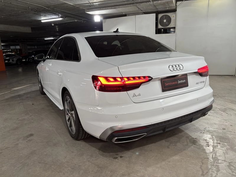 Audi A4 40 TFSI Sport 2025 - Imagen 7 de 20