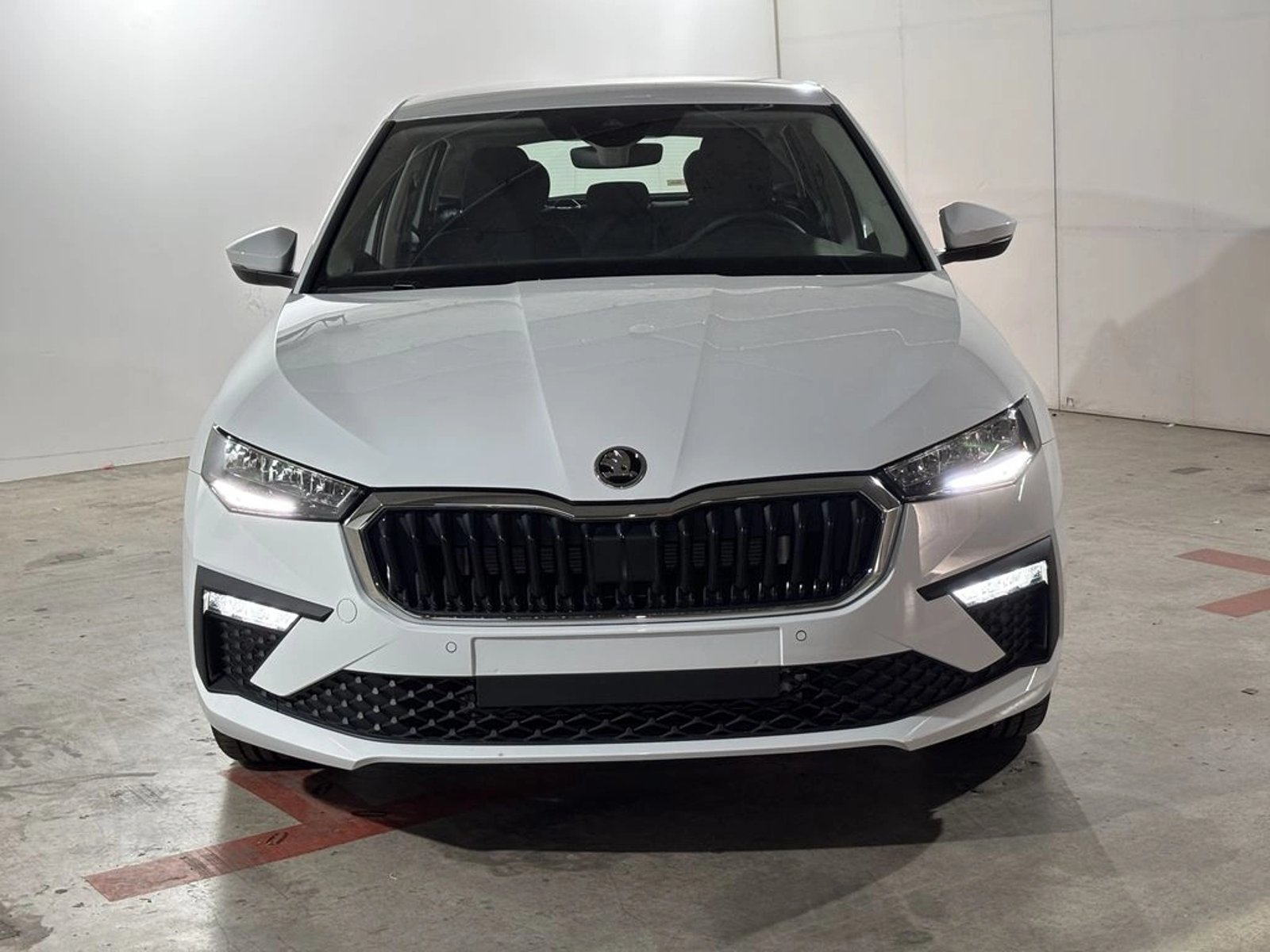Skoda SCALA 1.5 TSI AT - Selection 2026 - Foto 2 de 20