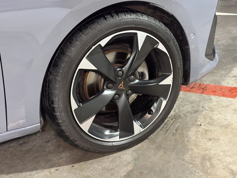 Cupra LEÓN 1.4  1.4 TSI AT 2024 - Imagen 6 de 20