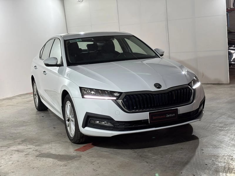 Skoda OCTAVIA 1.4 TSI STYLE AT 2025 - Imagen 3 de 20