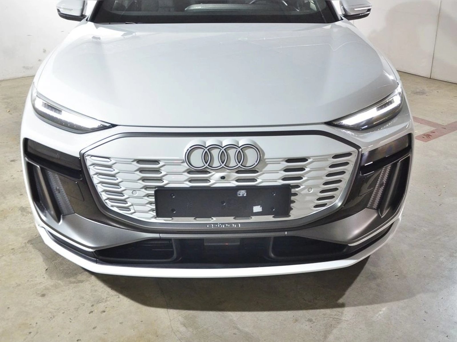 Audi Q6 e-tron 50 Sport 2026 - Imagen 4 de 17