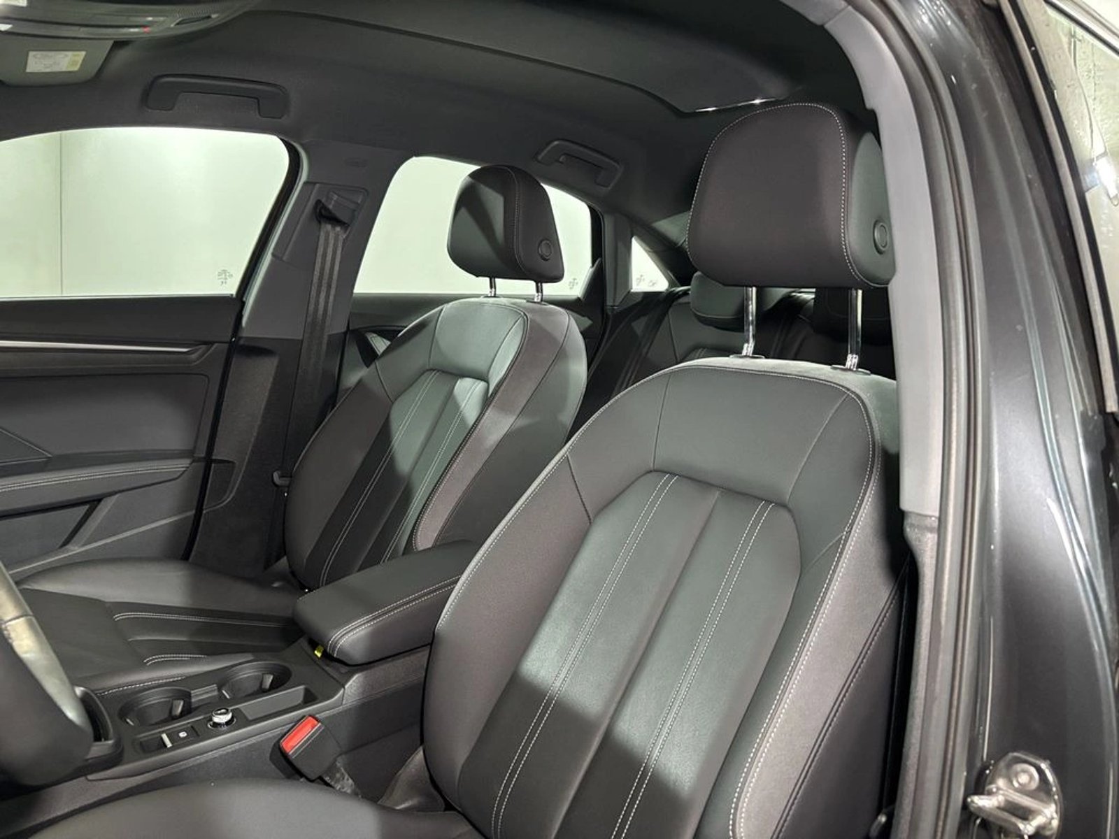 Audi A3 Sedan PI 35 TFSI 2025 - Imagen 11 de 17