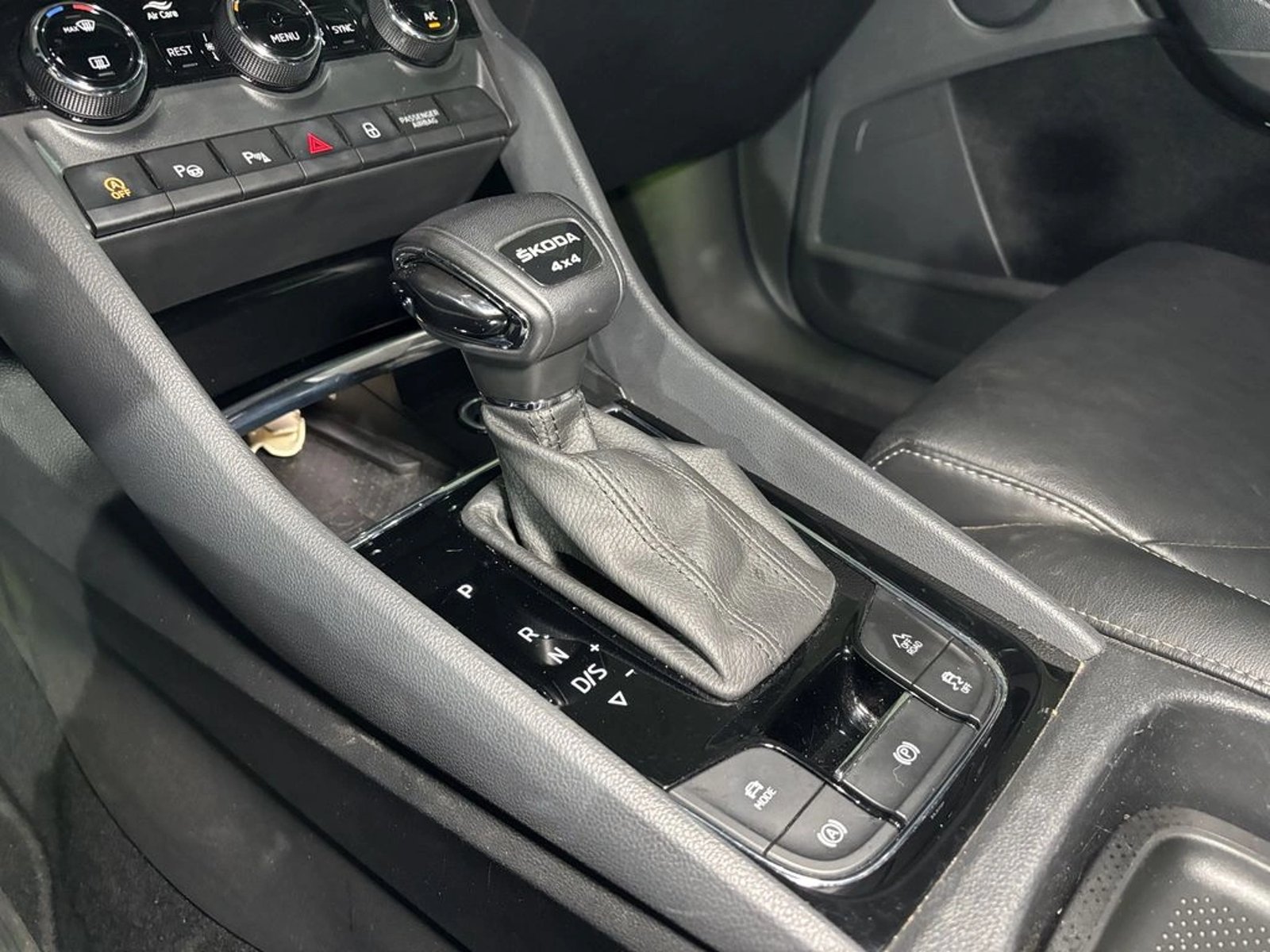 SKODA KODIAQ 2.0 TSI STYLE AT 4X4 2023 - Imagen 15 de 20