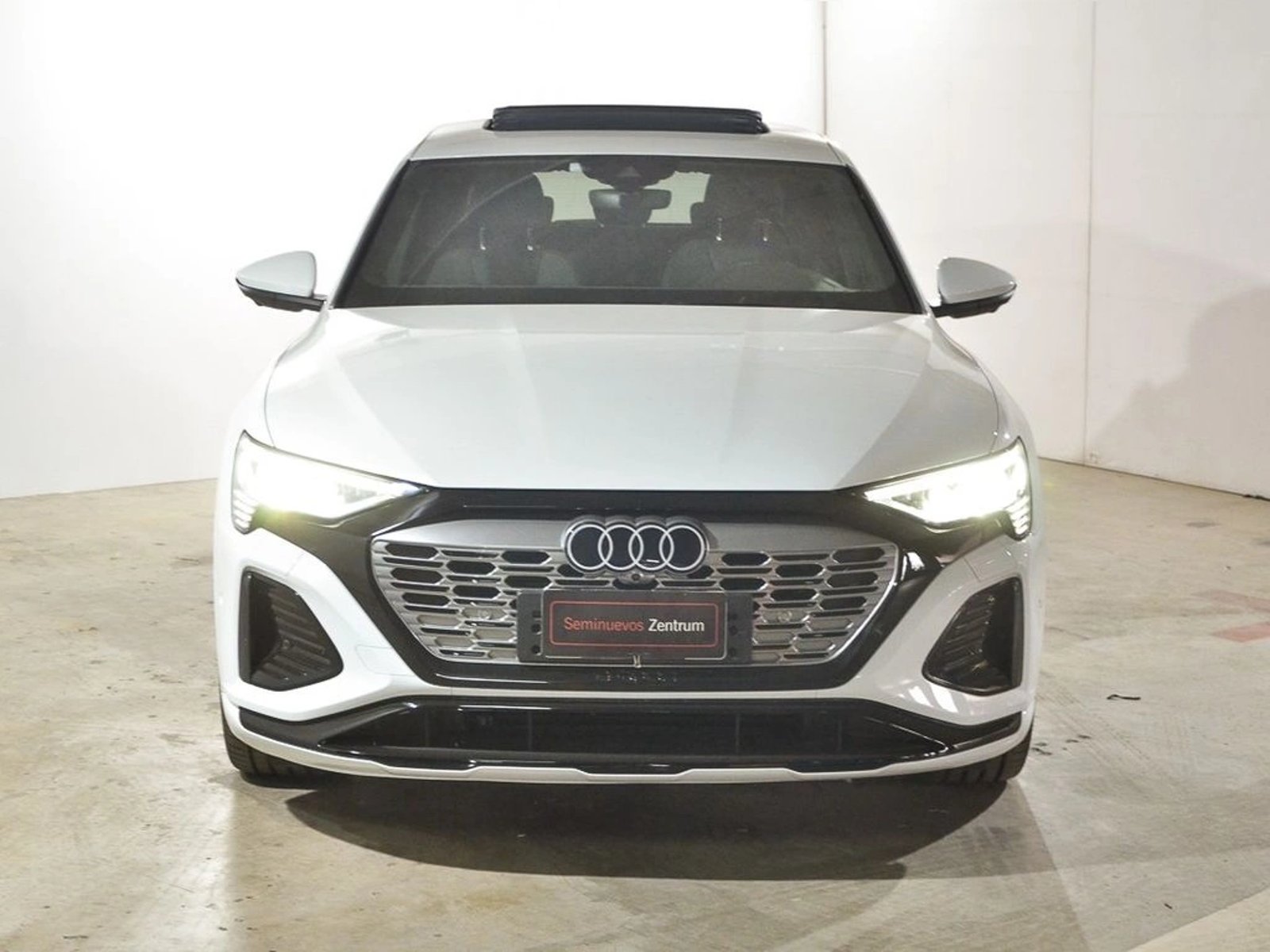 Audi Q8 e-tron E-TRON 55 SPORT 2025 - Foto 2 de 19