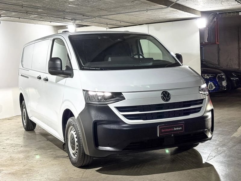 Volkswagen TRANSPORTER 2.0T DIESEL 2WD FURGON 6MT 4P 2025 - Imagen 3 de 13