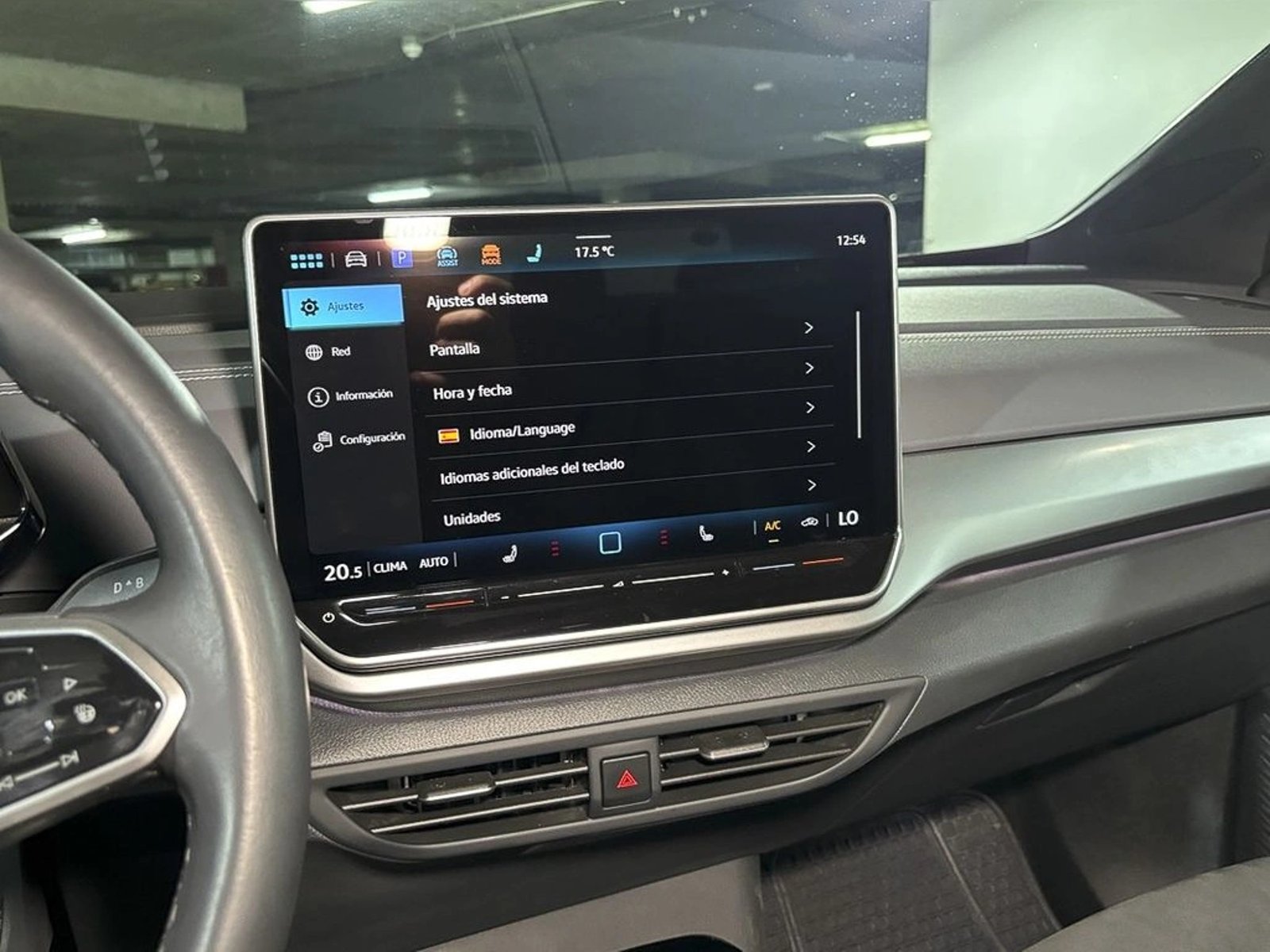 VOLKSWAGEN ID4 ID4 PRO AUT 2025 - Imagen 11 de 17