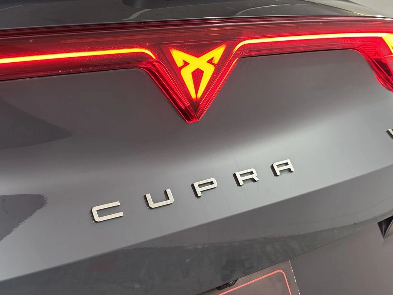 Cupra FORMENTOR VZ 2.0 TSI AT 4DRIVE 2025 - Imagen 11 de 20
