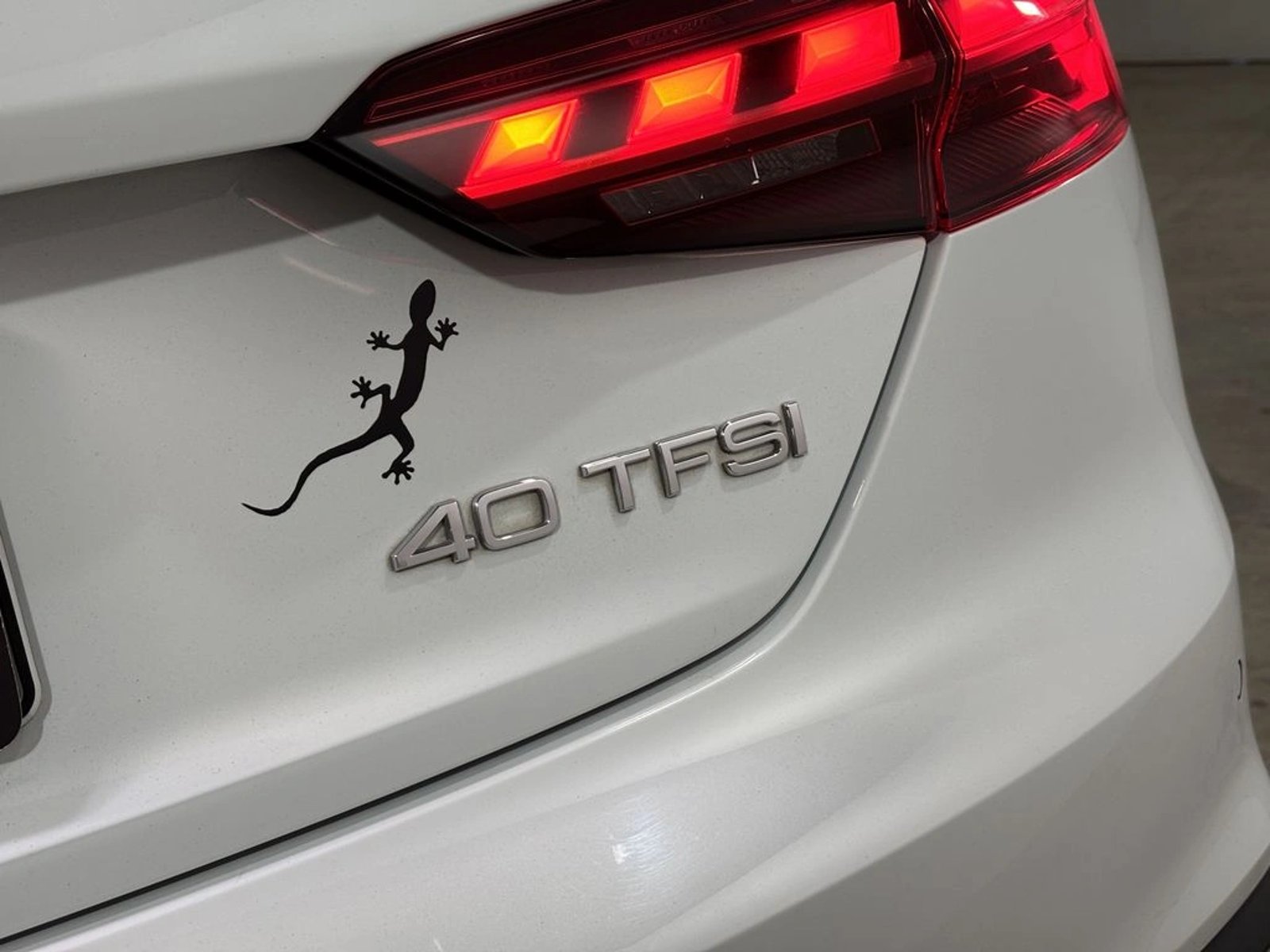 Audi A5 2.0 SPORTBACK 40 4X2 S-TRONIC AT 4P 2023 - Imagen 9 de 20