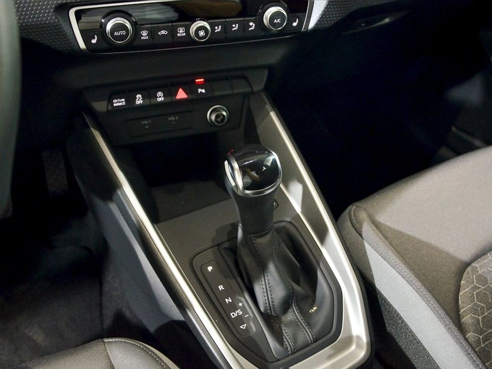 Audi A1 SPORTBACK 30 TFSI SPORT 2026 - Foto 5 de 8