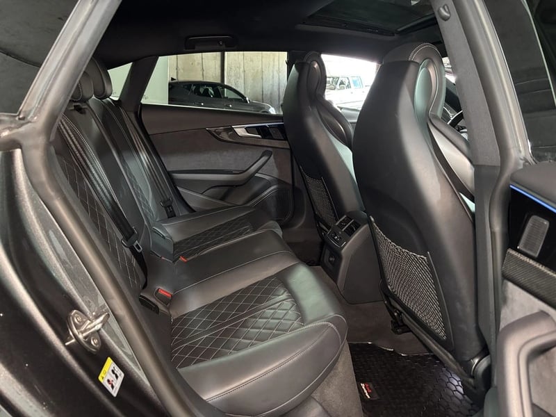 Audi S5 SPORTBACK 4X4 3.0 AT 2025 - Imagen 16 de 20