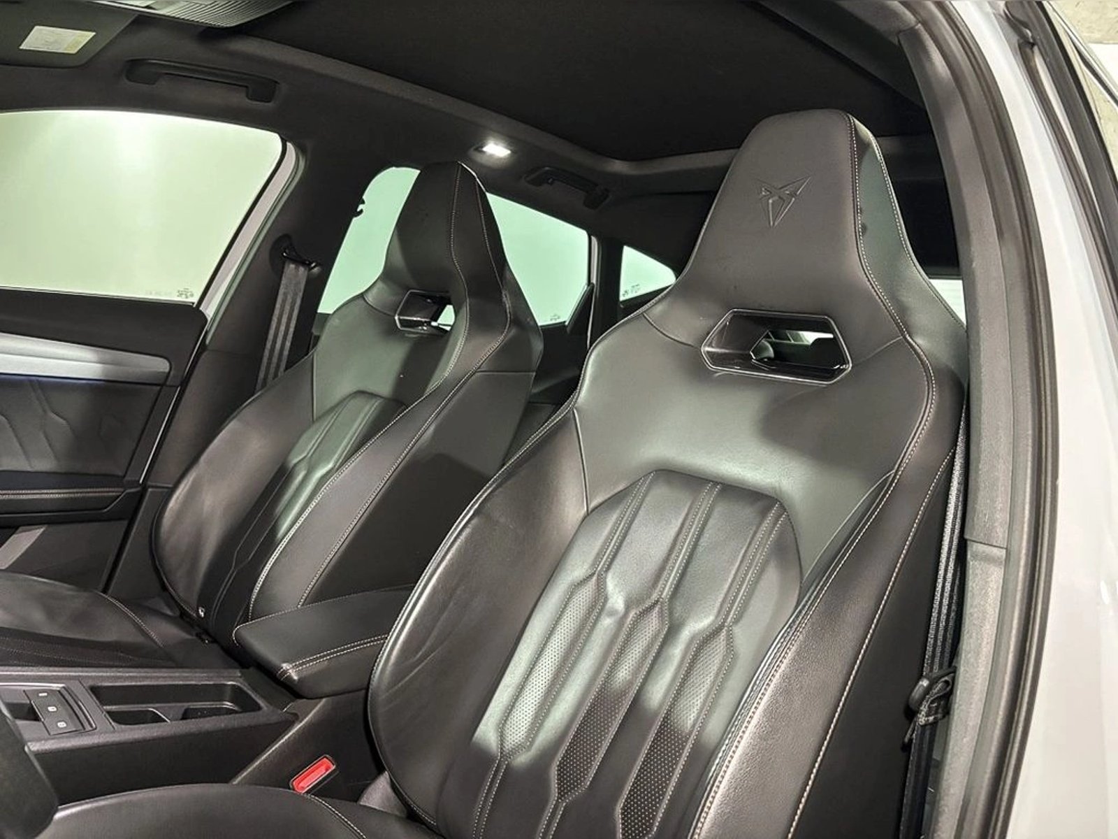 CUPRA FORMENTOR VZ 4DRIVE 4X4 2.0 AUT 2024 - Imagen 10 de 16