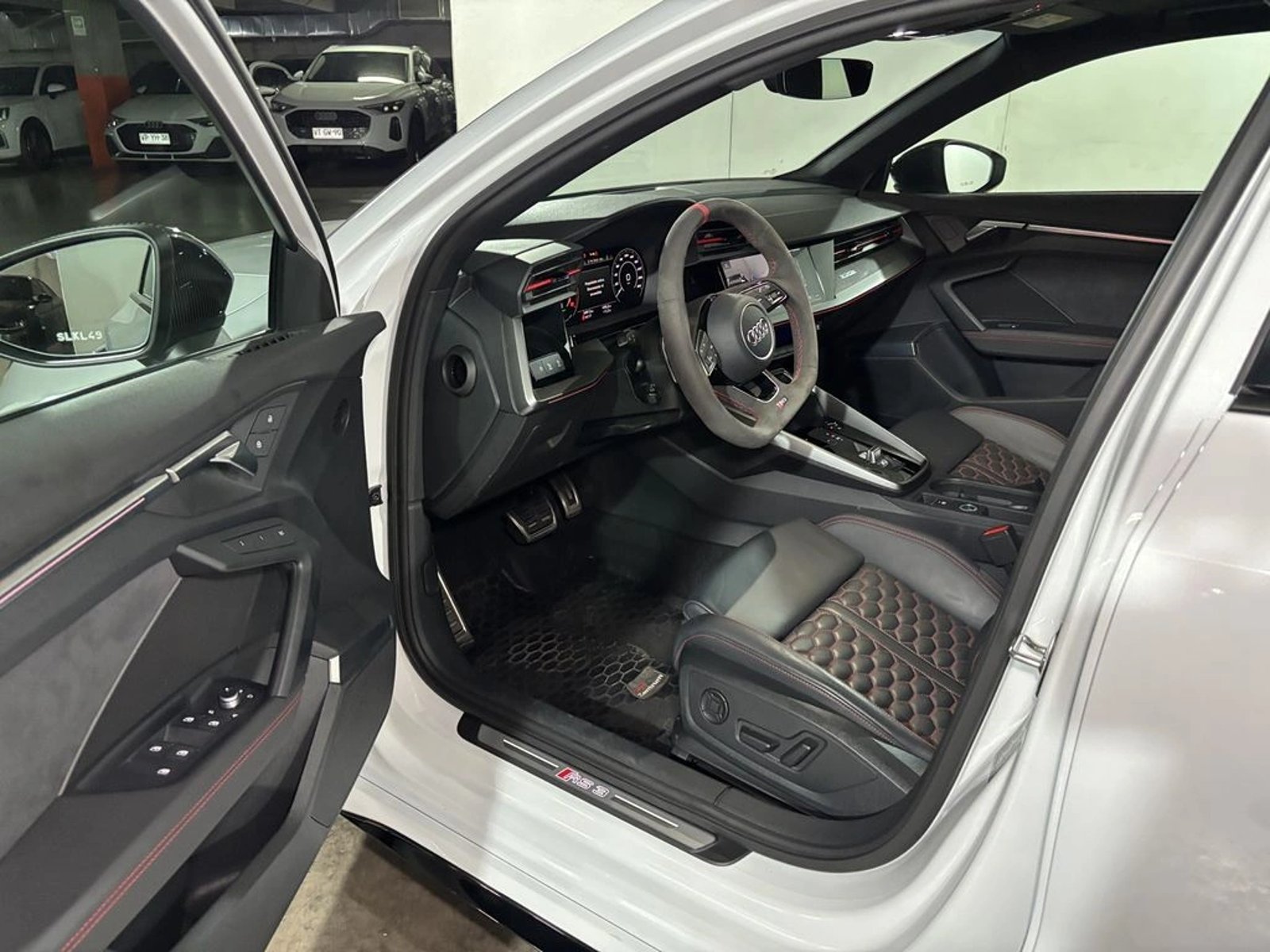 AUDI RS3 2.5 TFSI SPORTBACK 4X4 S-TRONIC AT 5P 2023 - Imagen 9 de 17