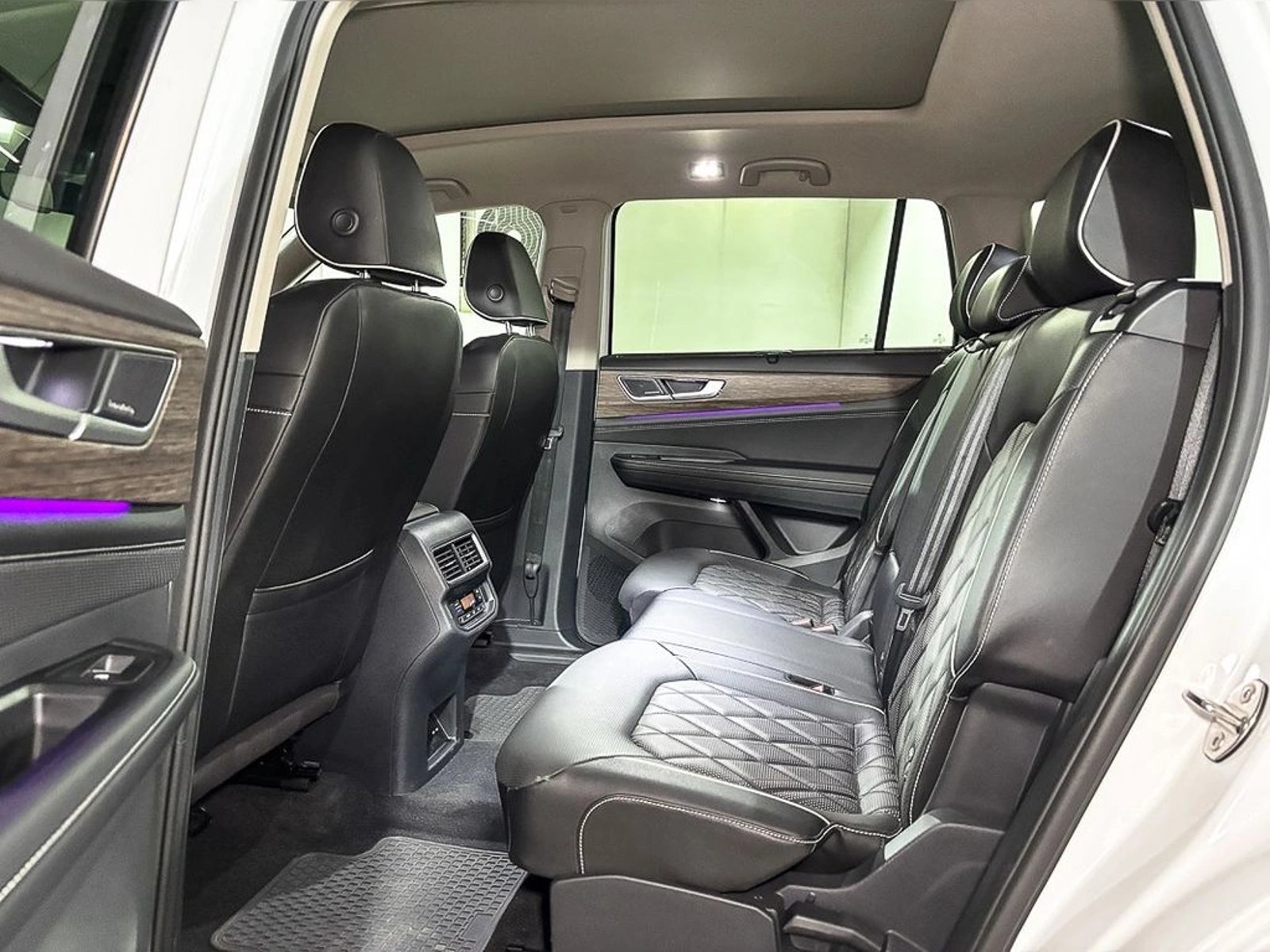 VOLKSWAGEN ATLAS 2.0 TSI AT Limited 4Motion 2026 - Imagen 13 de 19