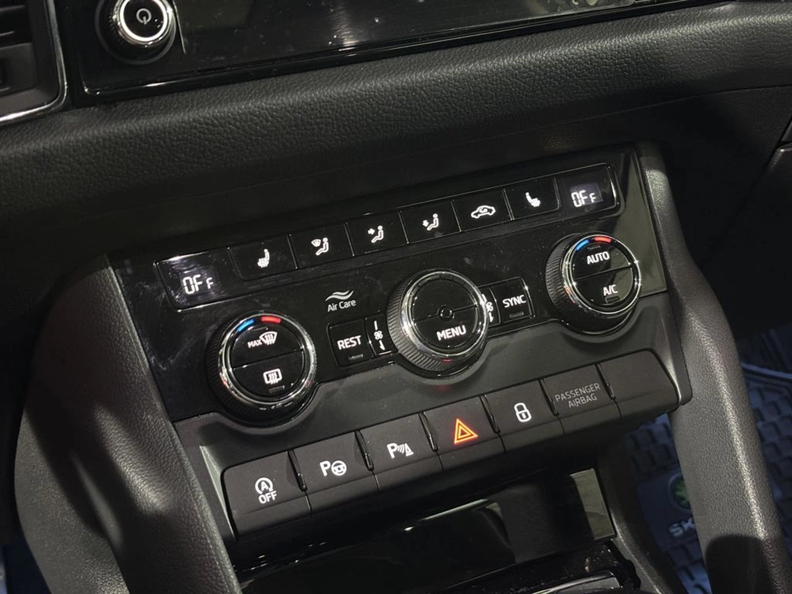 Skoda KODIAQ 2.0 TSI STYLE 4X4 DSG7 AT 5P 2023 - Imagen 17 de 20