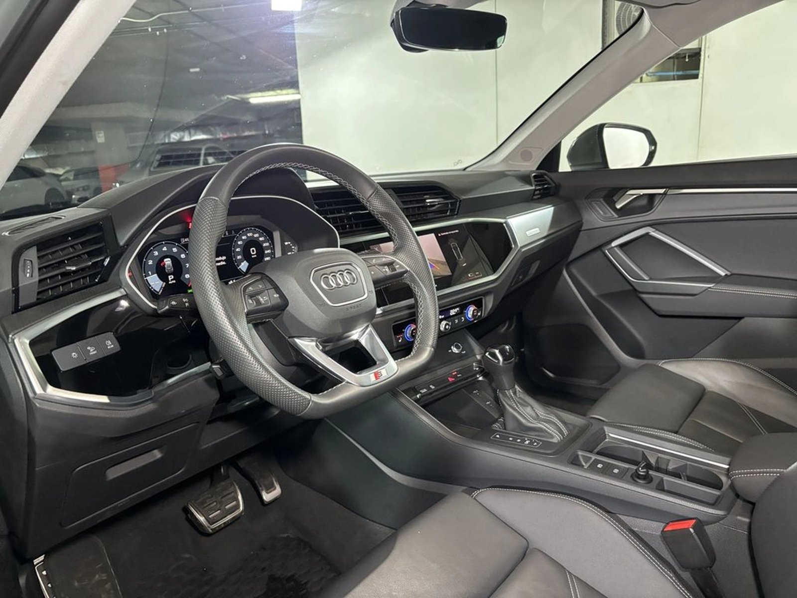 Audi Q3 35 TFSI Sport 2025 - Imagen 9 de 17