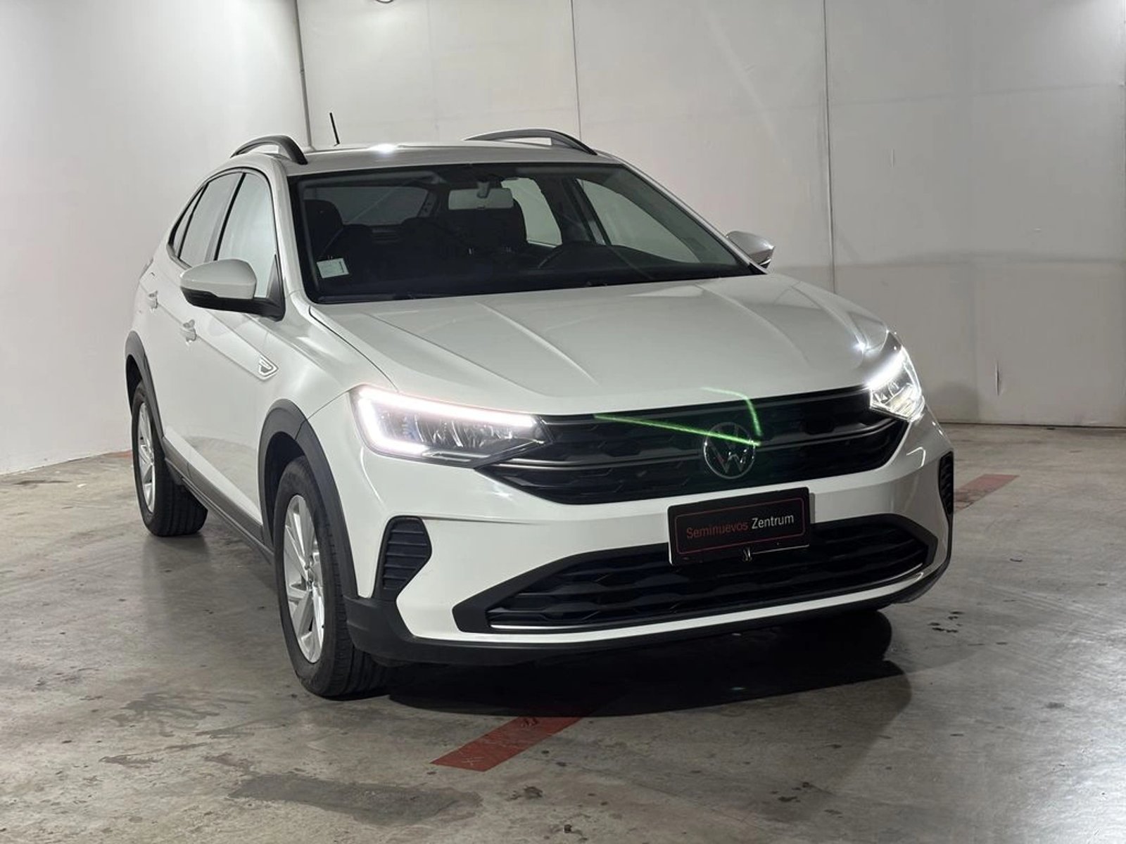 VOLKSWAGEN NIVUS 1.0 TSI COMFORTLINE 2023 - Foto 3 de 16