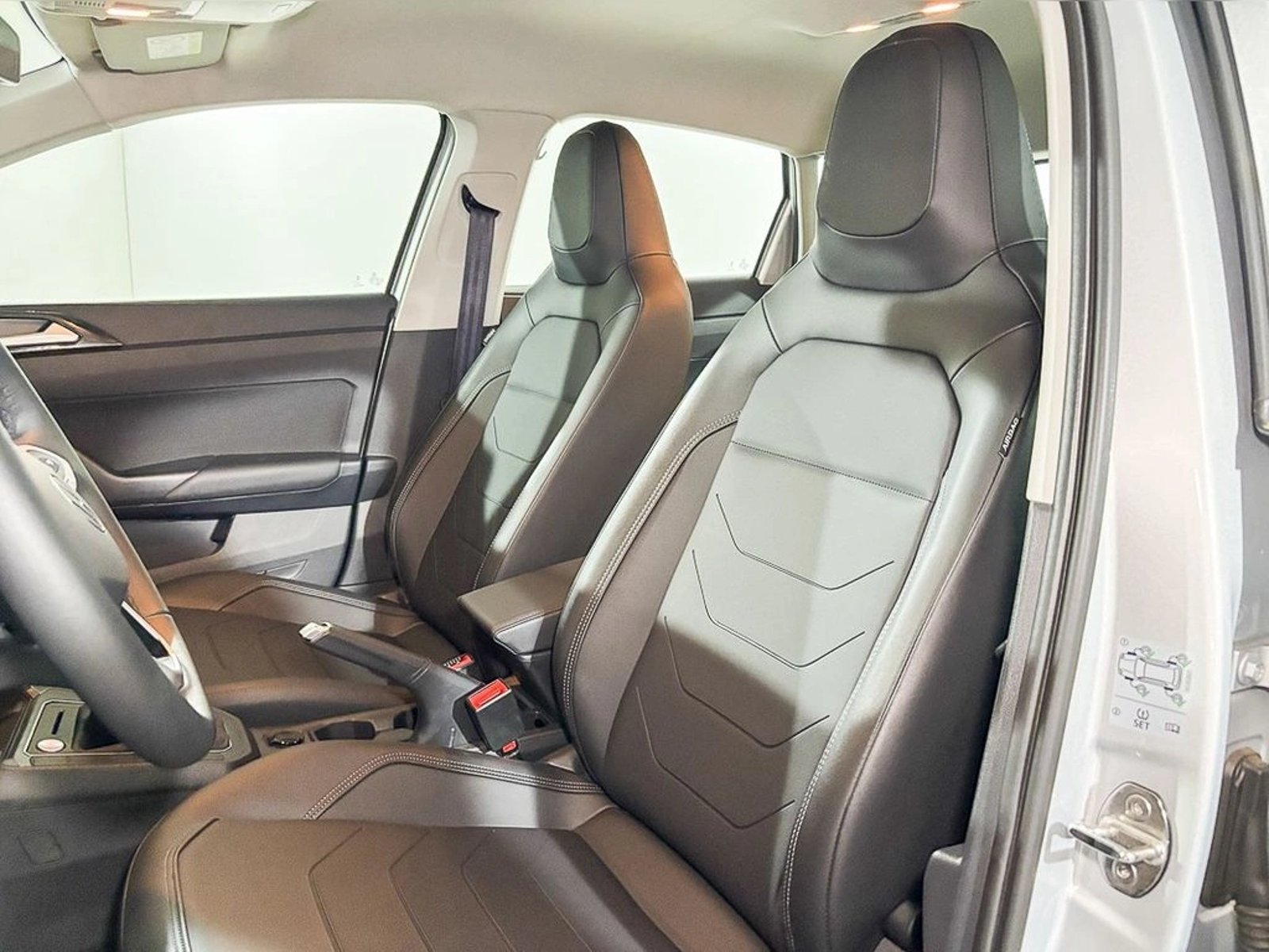 VOLKSWAGEN POLO 1.0 TSI AT Highline 2026 - Imagen 11 de 17