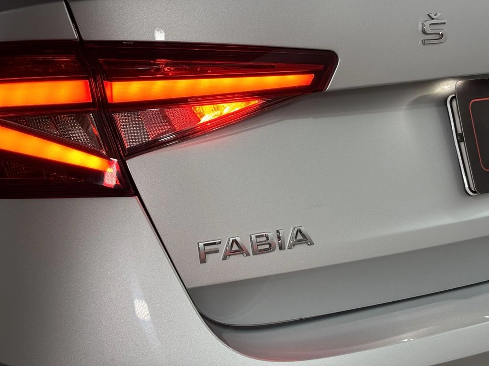 Skoda FABIA 1.0  TSI MT - Style 2024 - Imagen 8 de 20