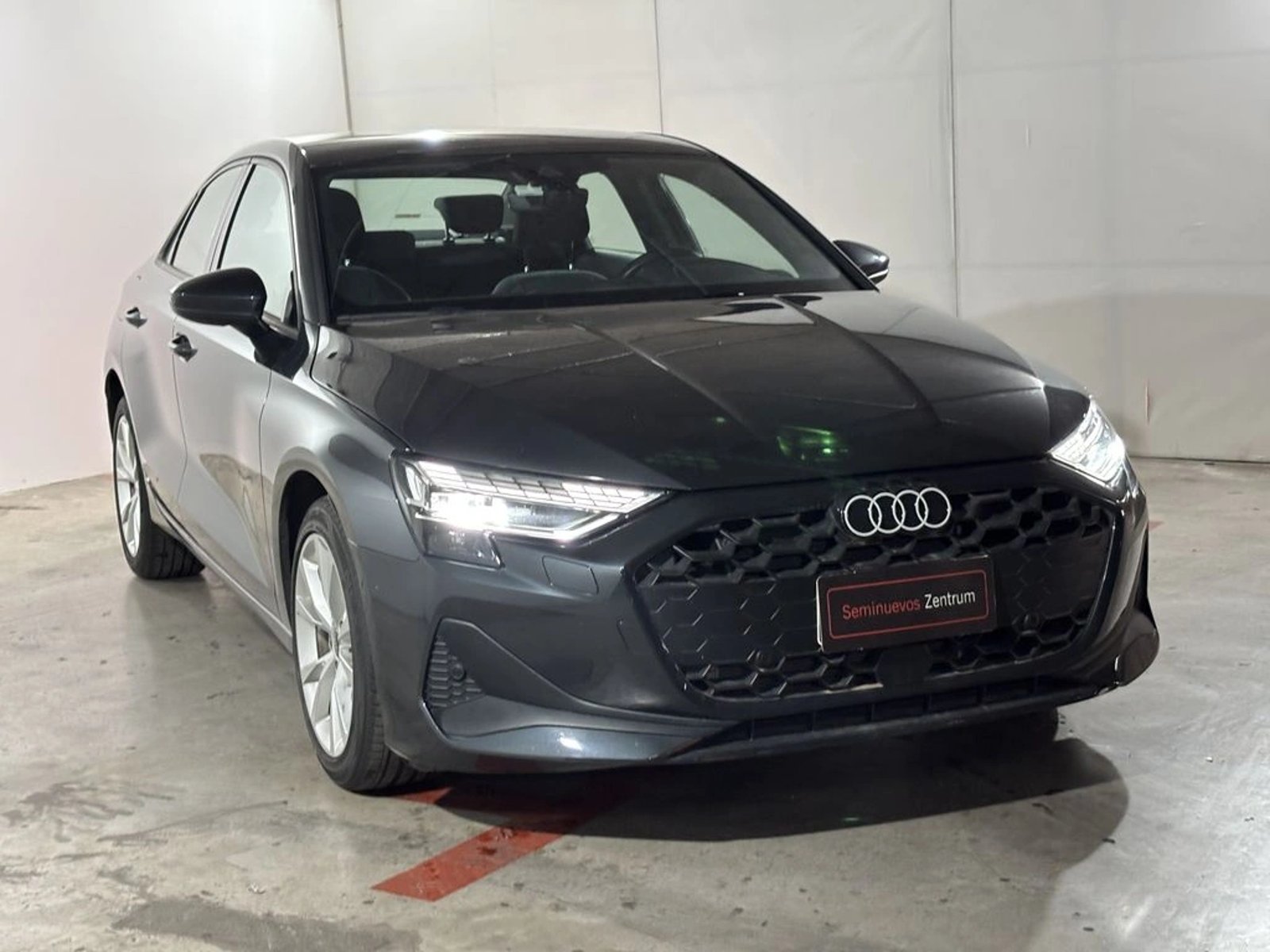 Audi A3 Sedan PI 35 TFSI 2025 - Imagen 3 de 17