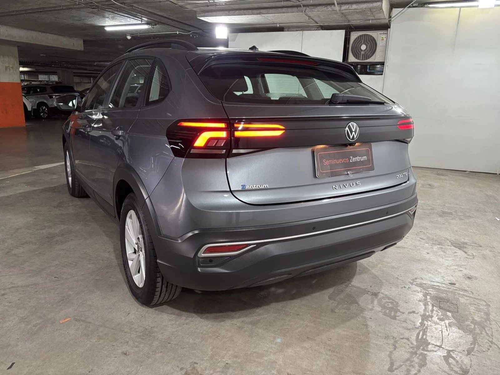 VOLKSWAGEN NIVUS 1.0 HIGHLINE HERO AT 2024 - Imagen 6 de 17