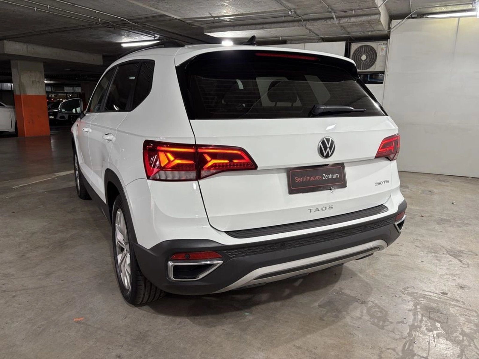 VOLKSWAGEN TAOS 1.4 TSI AT Comfortline 2023 - Foto 5 de 16