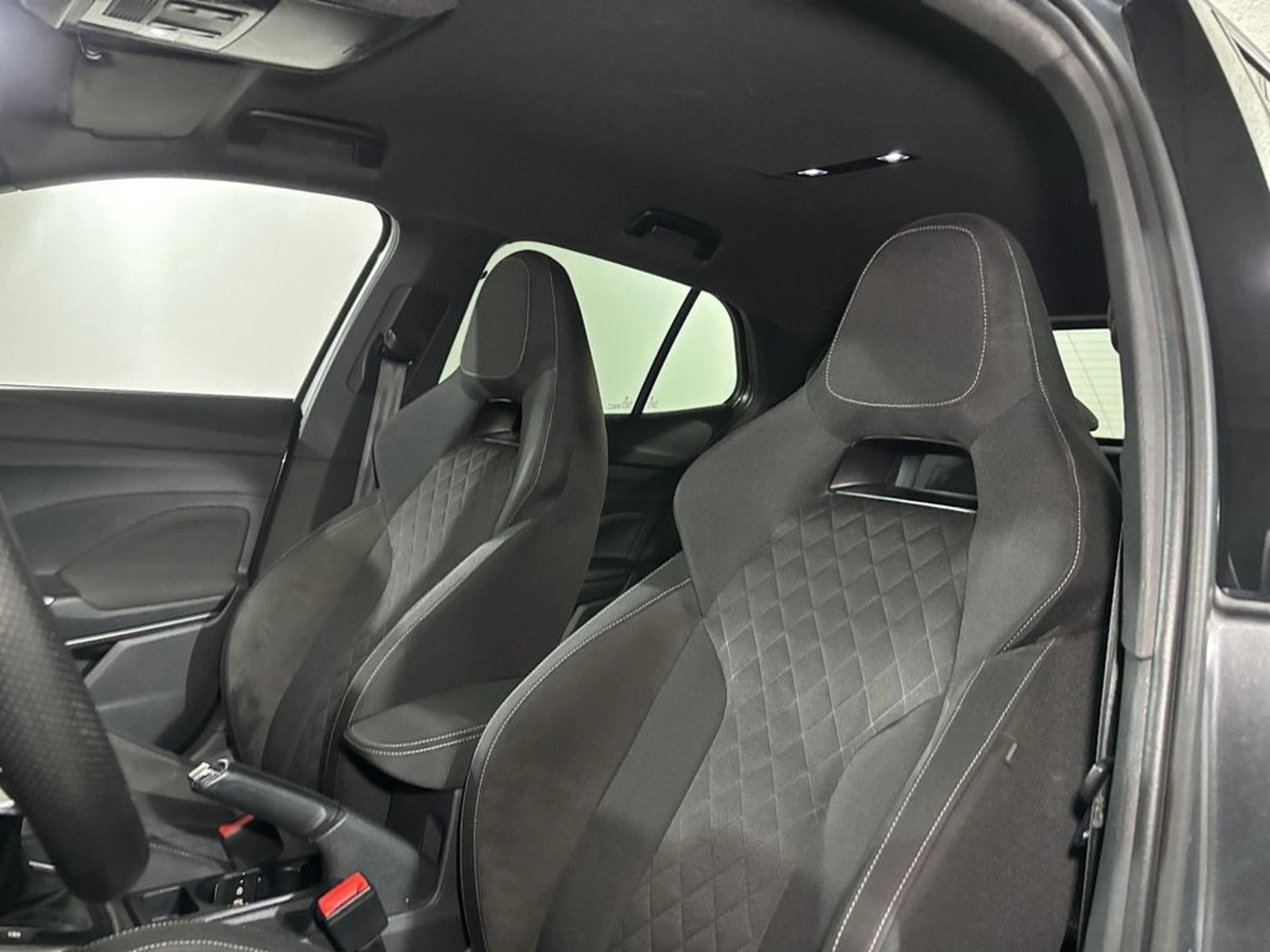 SKODA FABIA 1.0  TSI MT - Style 2022 - Imagen 11 de 18