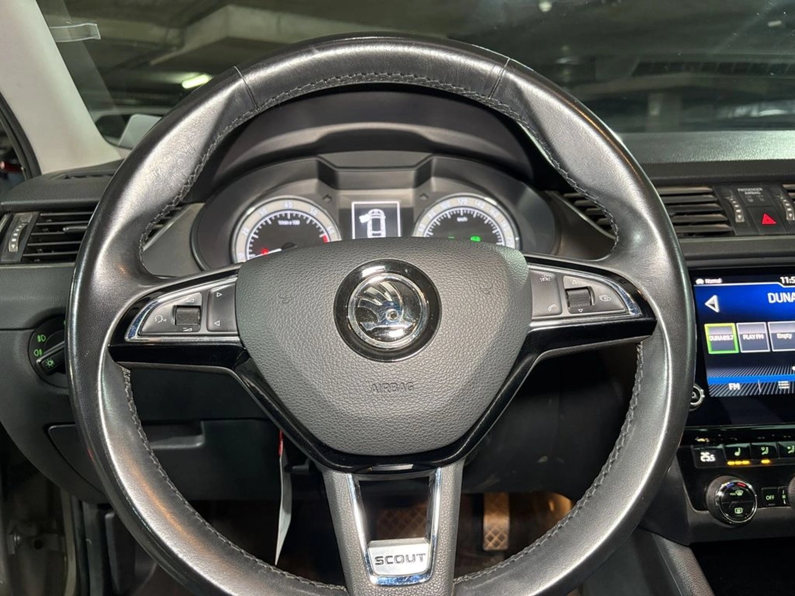 Skoda OCTAVIA SCOUT TSI 1.8 AT 2018 - Imagen 16 de 17