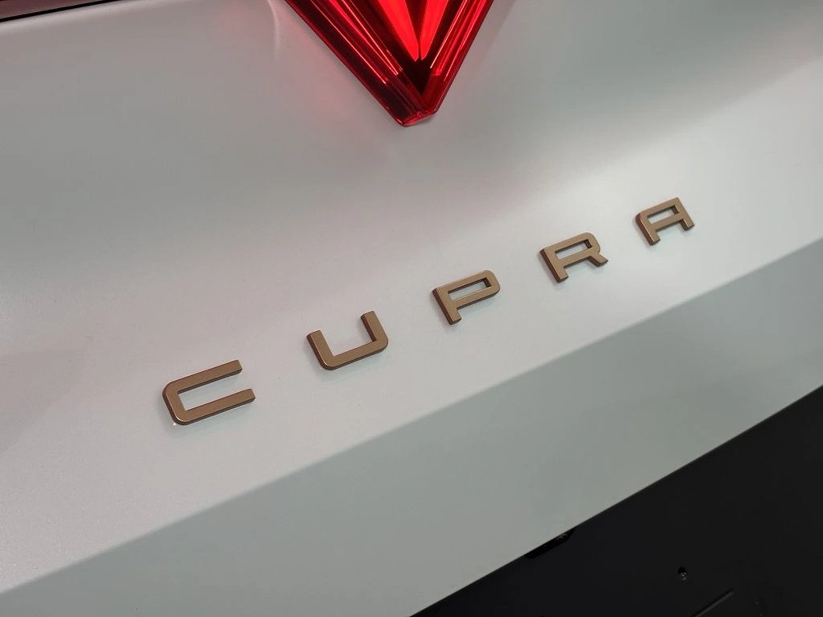 CUPRA FORMENTOR 2.0 TSI AT 4Drive 2026 - Imagen 6 de 18