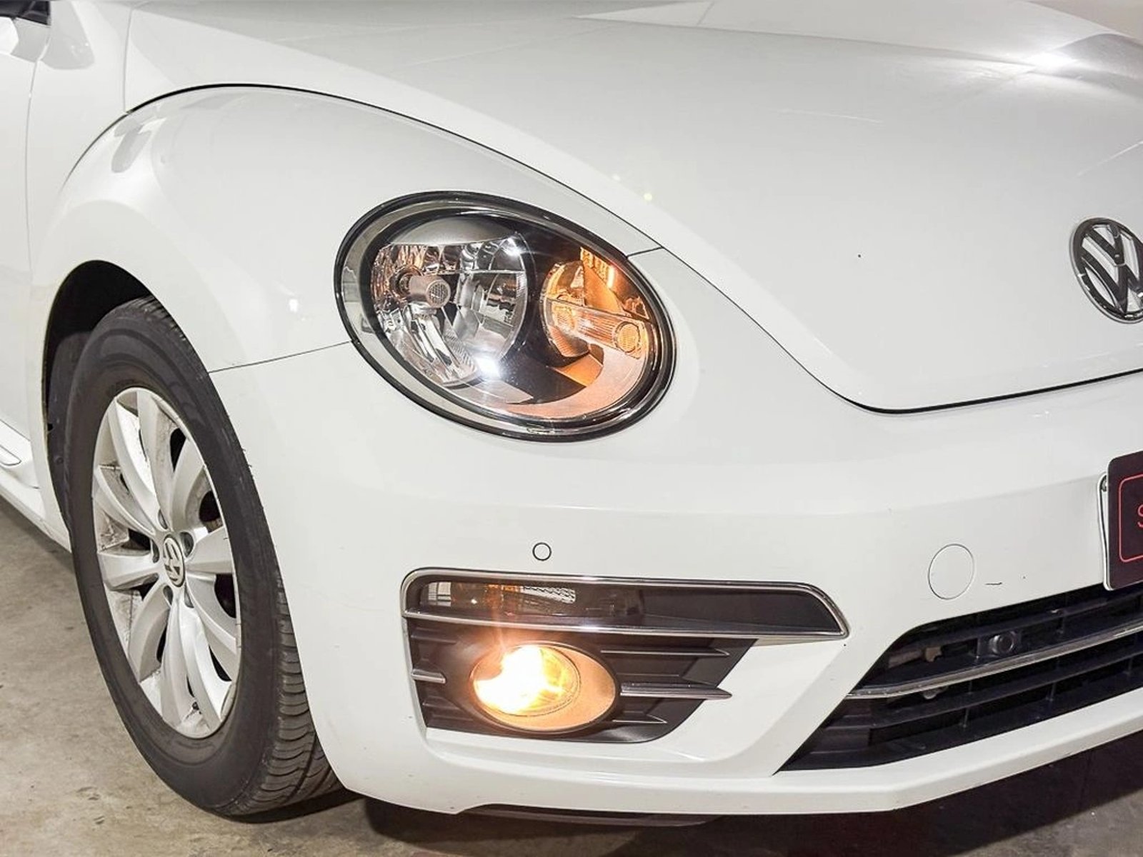 VOLKSWAGEN BEETLE COUPE HB 1.4 AUT 2020 - Imagen 4 de 18