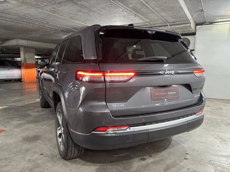 Jeep GRAND CHEROKEE 3.6 LIMITED L 4WD 3ROW AT 5P 2024 - Imagen 12 de 20