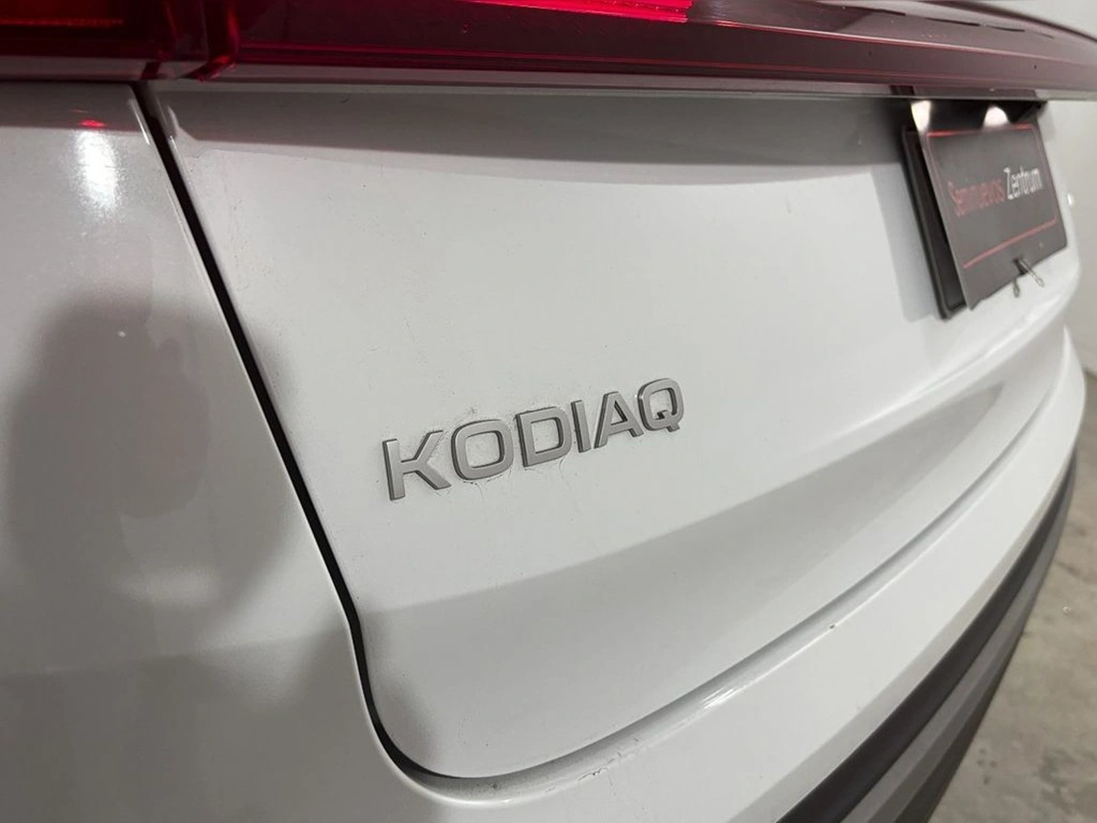 Skoda KODIAQ 2.0 TSI 4x4 - Design 2026 - Foto 5 de 14