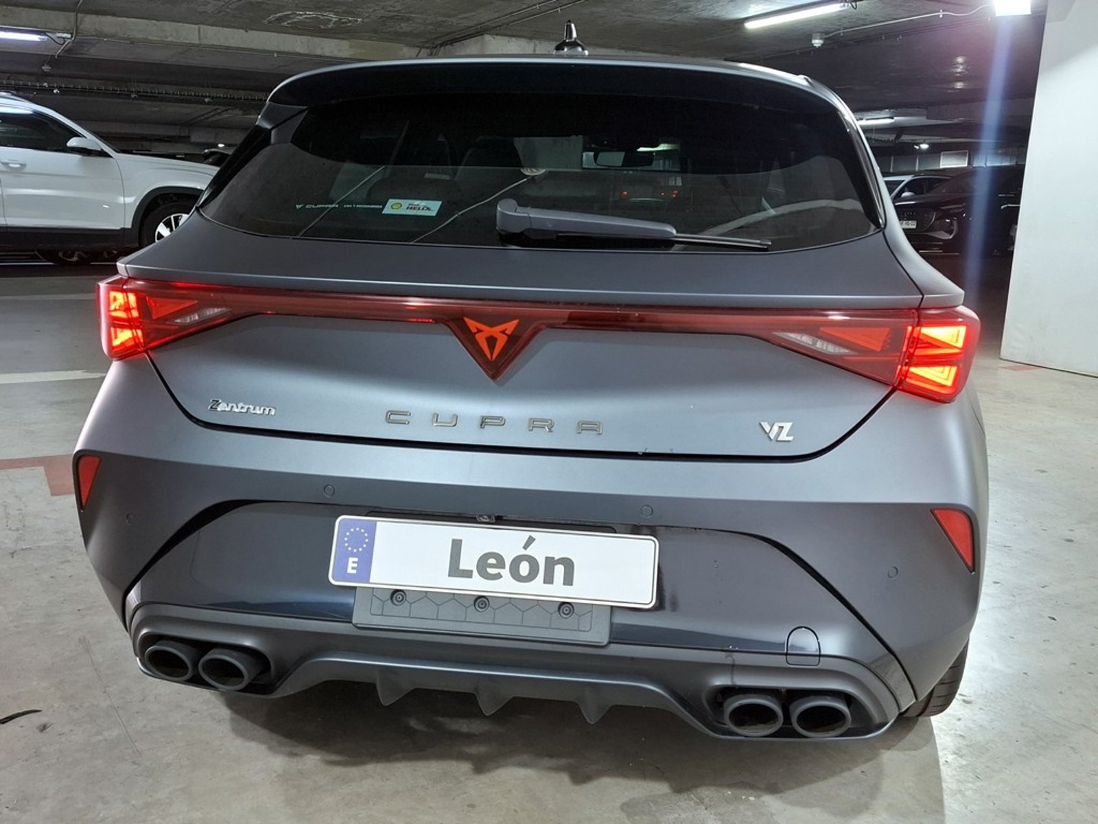 Cupra LEÓN VZ 2.0 TSI AT 2026 - Foto 4 de 19