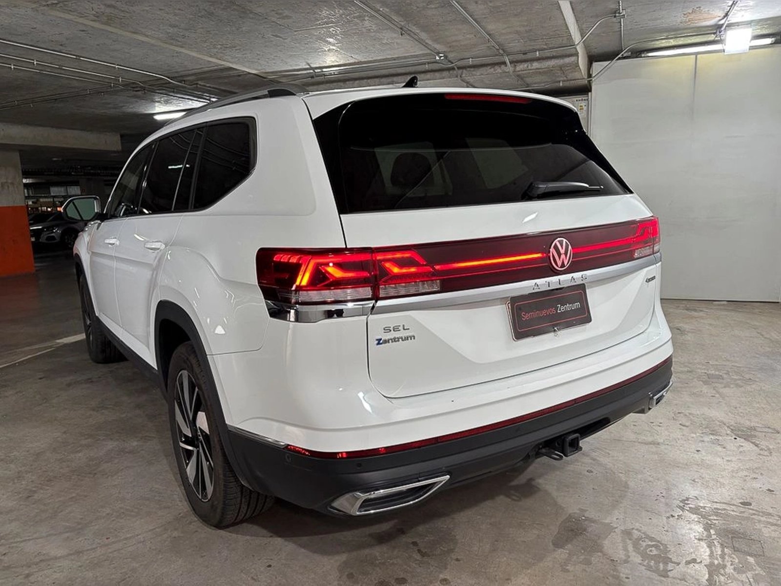 VOLKSWAGEN ATLAS 2.0 TSI LIMITED AT 4X4 2025 - Imagen 6 de 20