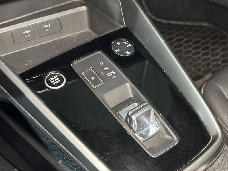 Audi A3 SPORTBACK 35 TFSI 1.4 AUT 2022 - Imagen 15 de 19