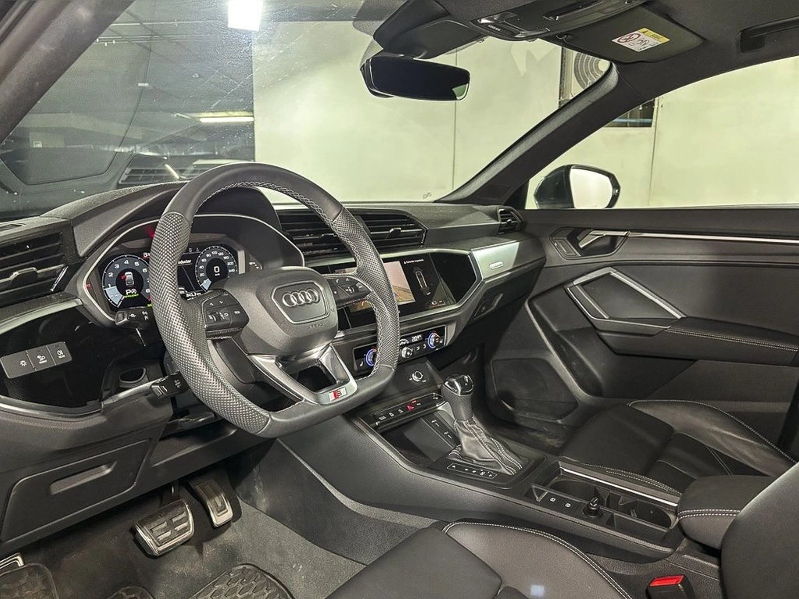AUDI Q3 Sportback 40 TFSI Sport 2025 - Imagen 9 de 16