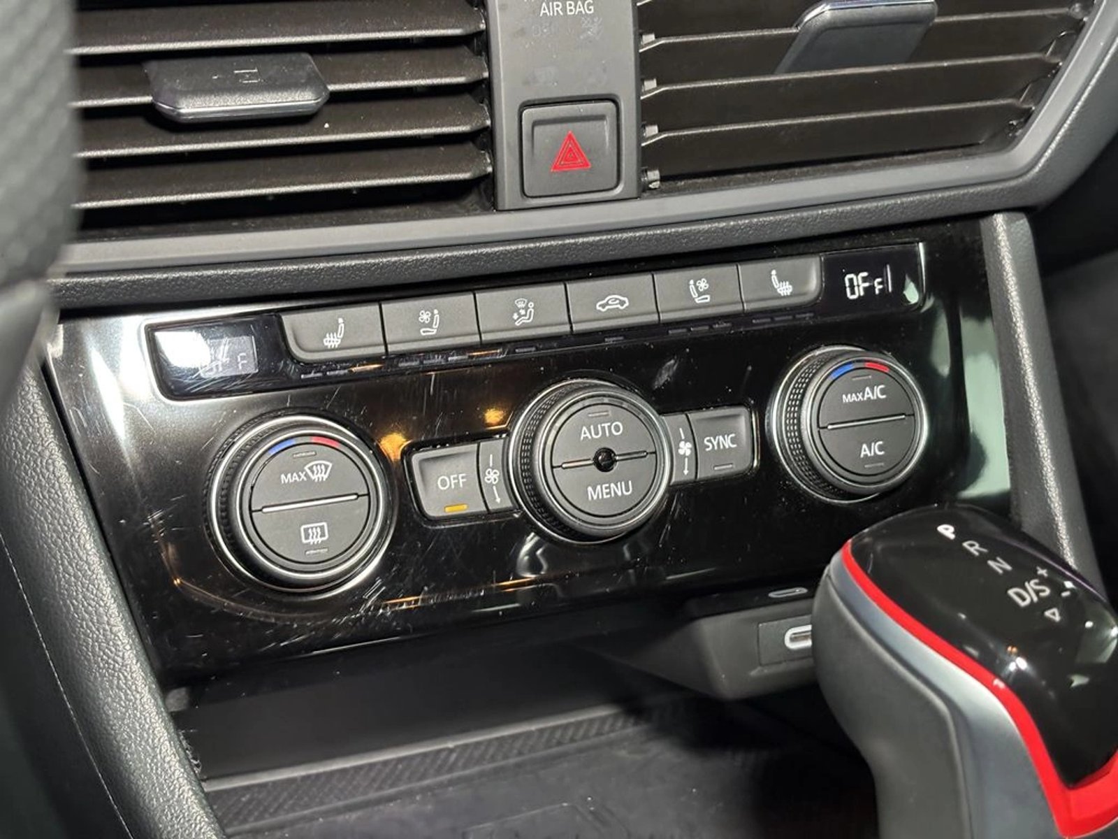Volkswagen JETTA GLI 4X2 2.0 AUT 2024 - Imagen 19 de 20