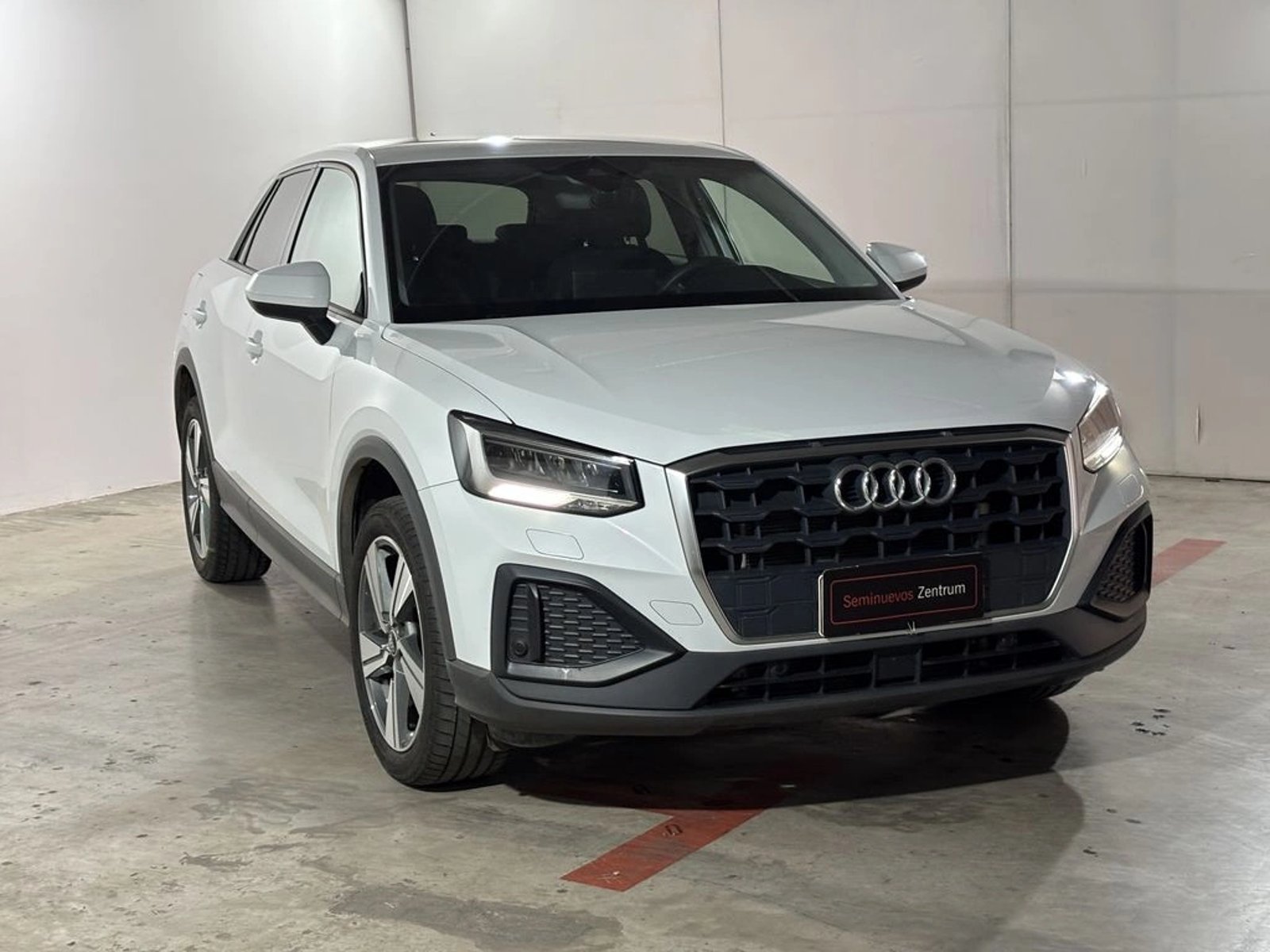 Audi Q2 35 TFSI 1.4 AUT 2023 - Foto 3 de 20