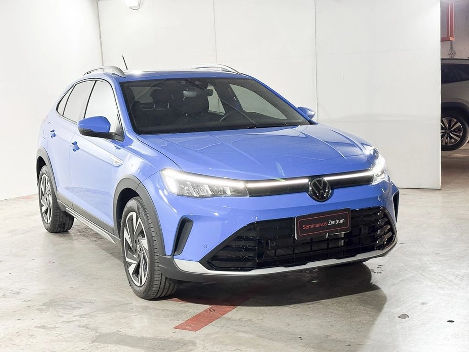 VOLKSWAGEN NIVUS 1.0 TSI HIGHLINE 4X2 AT 5P 2025 - Imagen 3 de 13