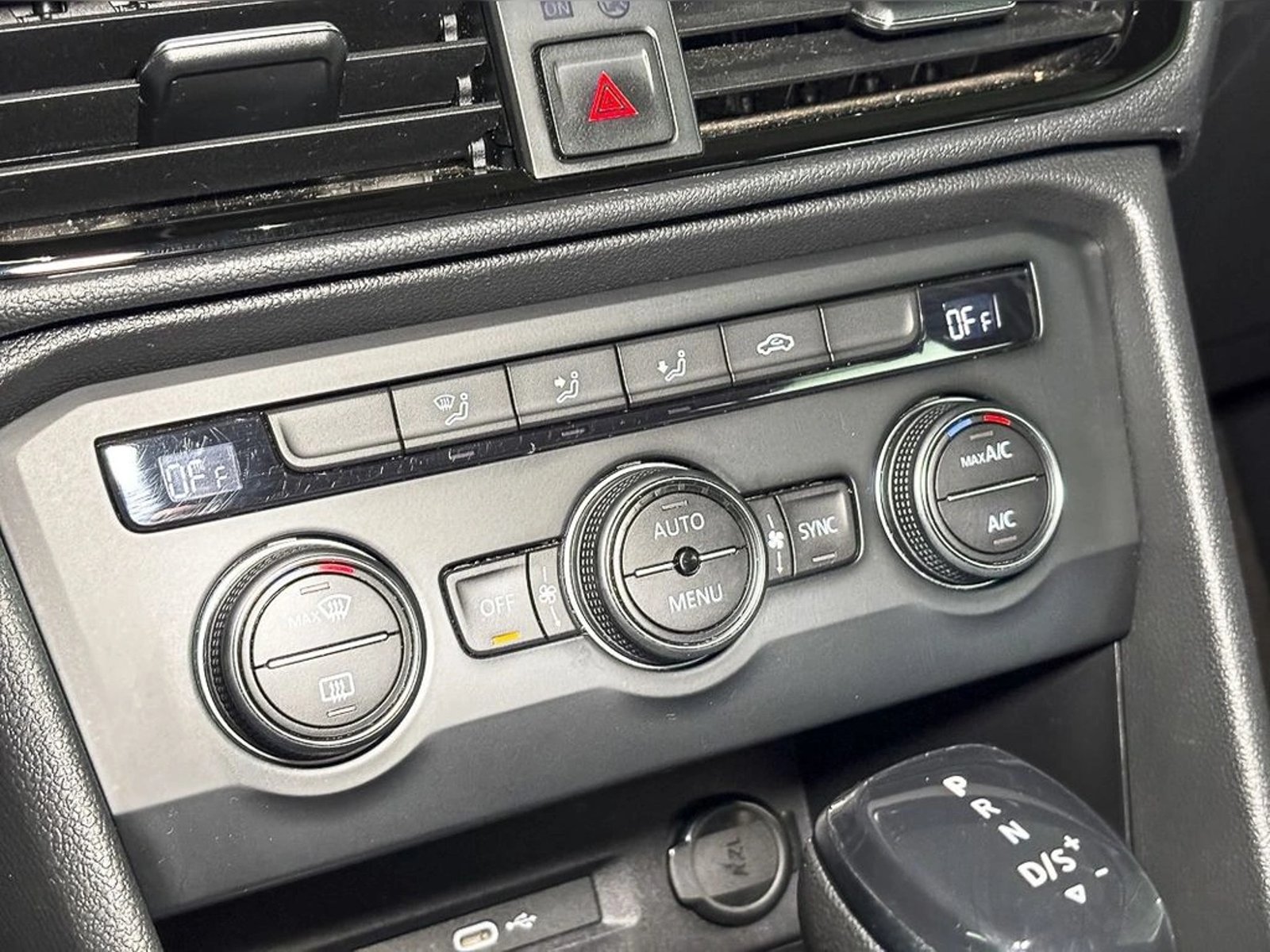 VOLKSWAGEN TAOS 1.4 TSI COMFORTLINE AT 2022 - Imagen 11 de 13